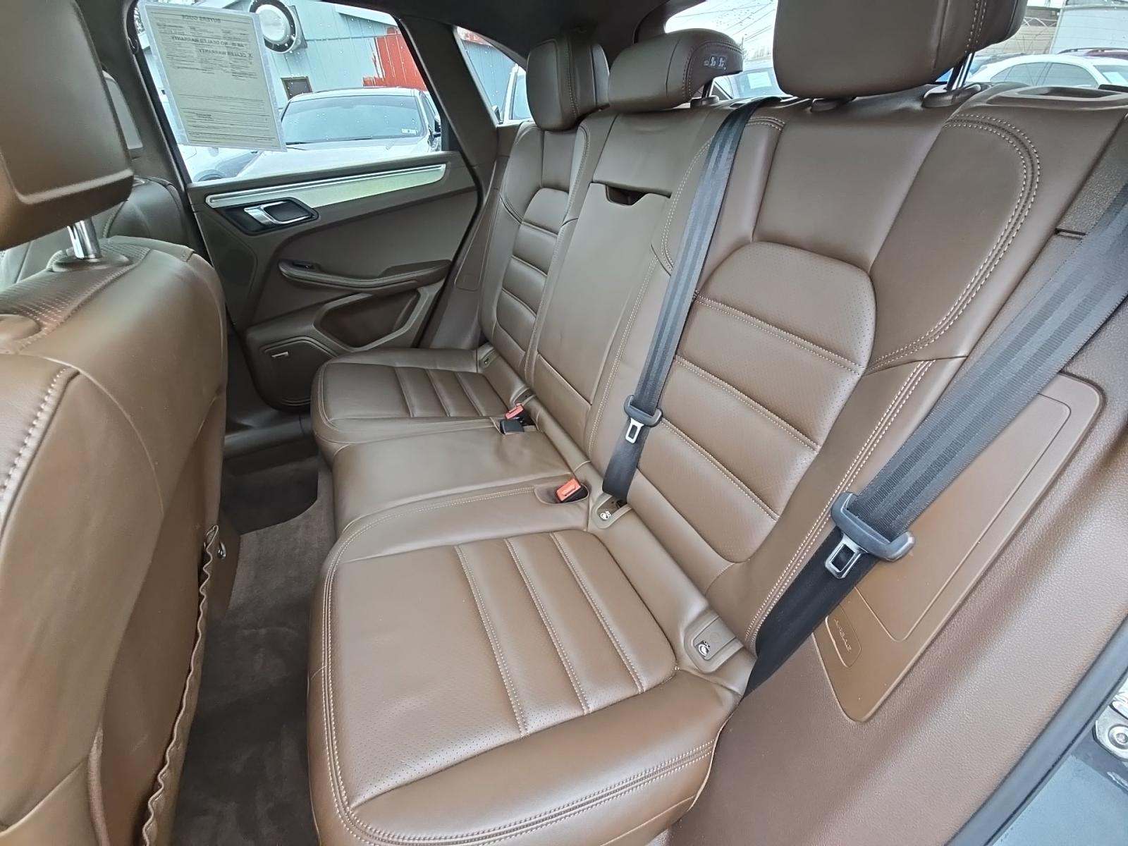 2018 Porsche Macan Turbo AWD