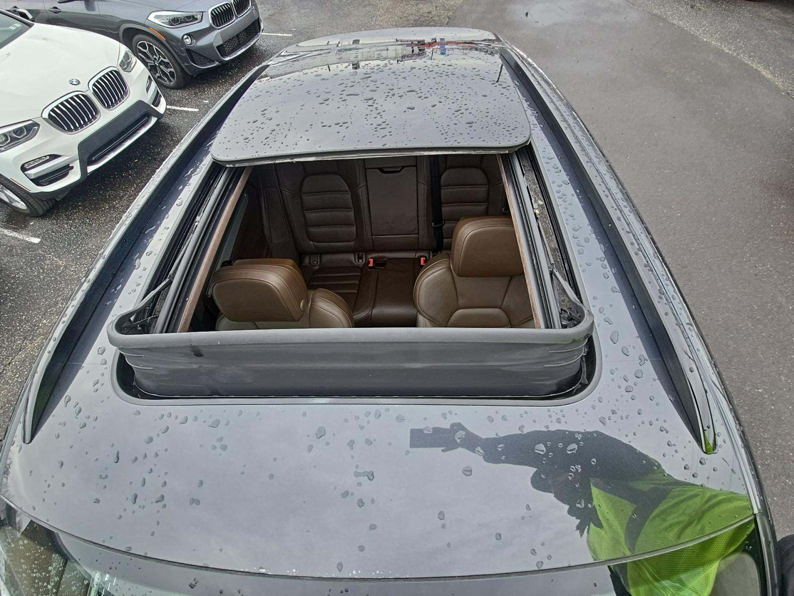 2018 Porsche Macan Turbo AWD