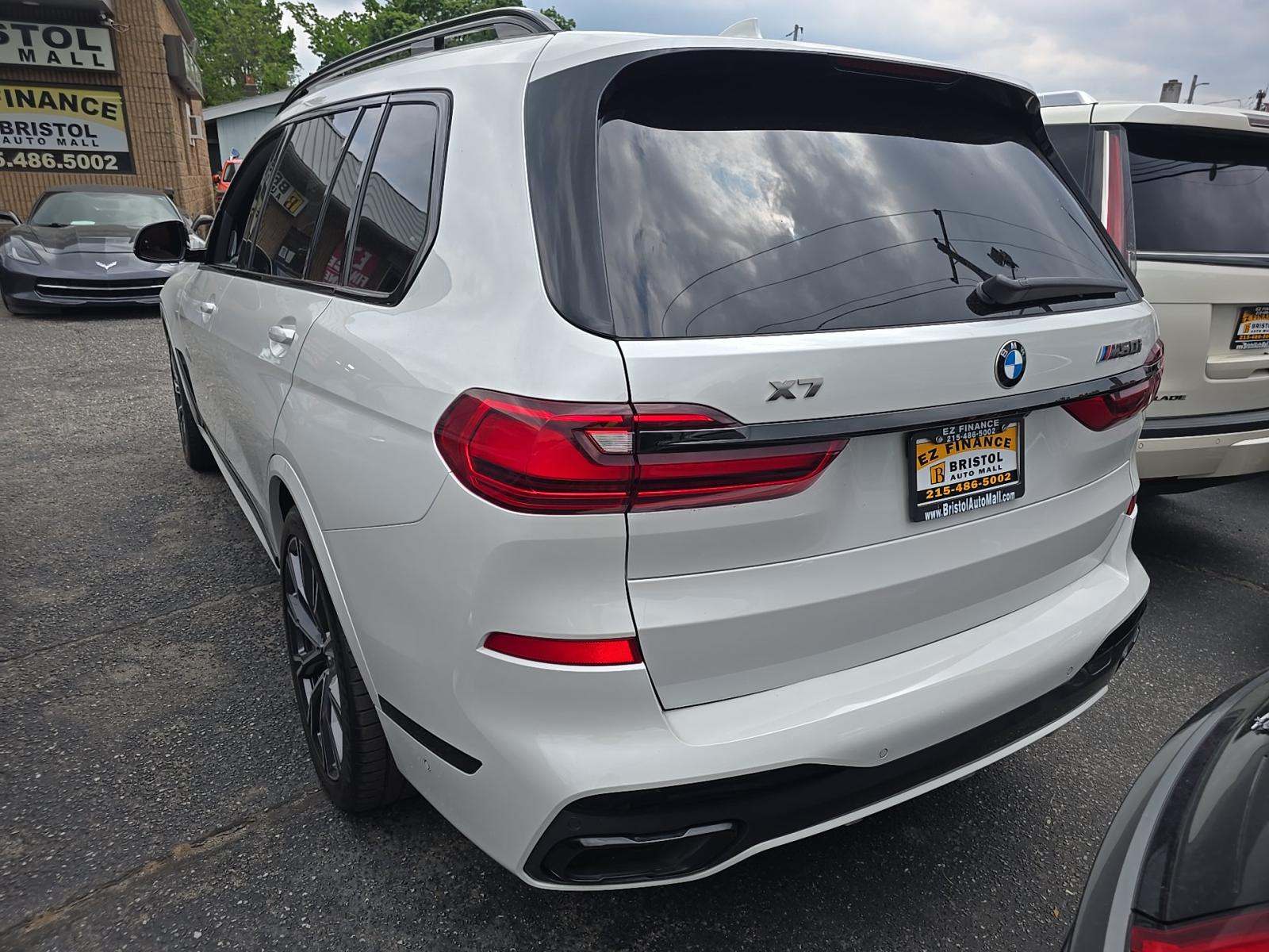 2022 BMW X7 M50i AWD