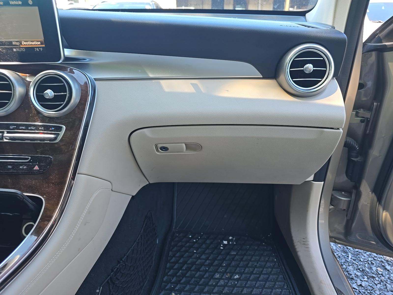 2019 Mercedes-Benz GLC GLC 300 AWD
