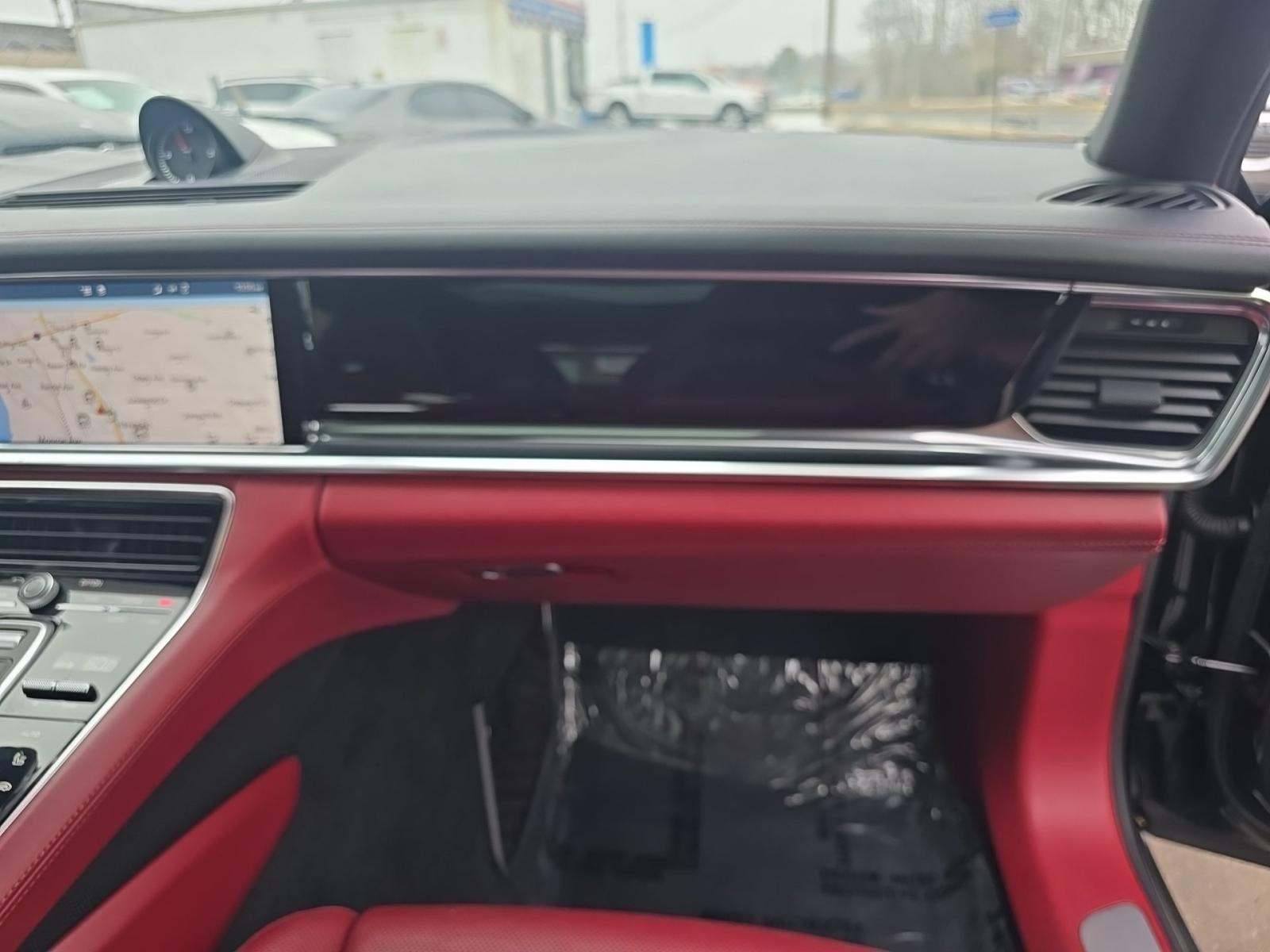 2017 Porsche Panamera Base RWD