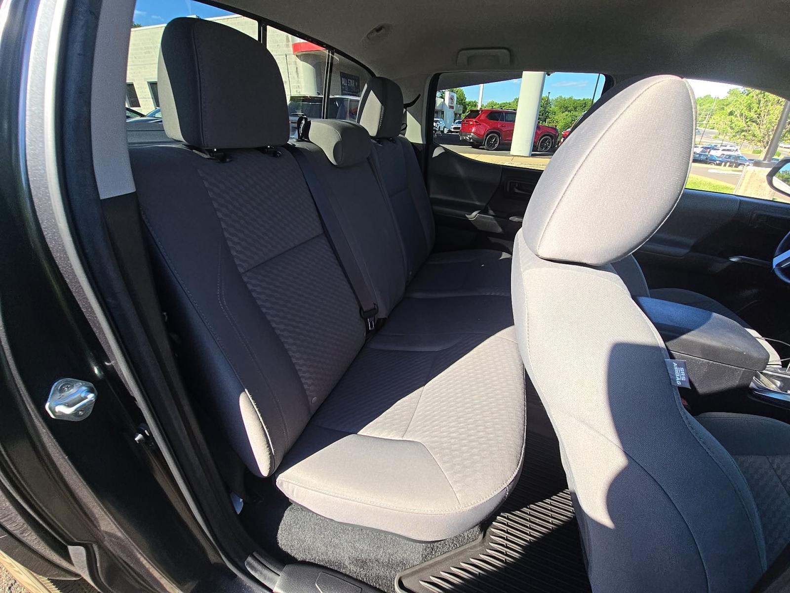2023 Toyota Tacoma SR5 AWD