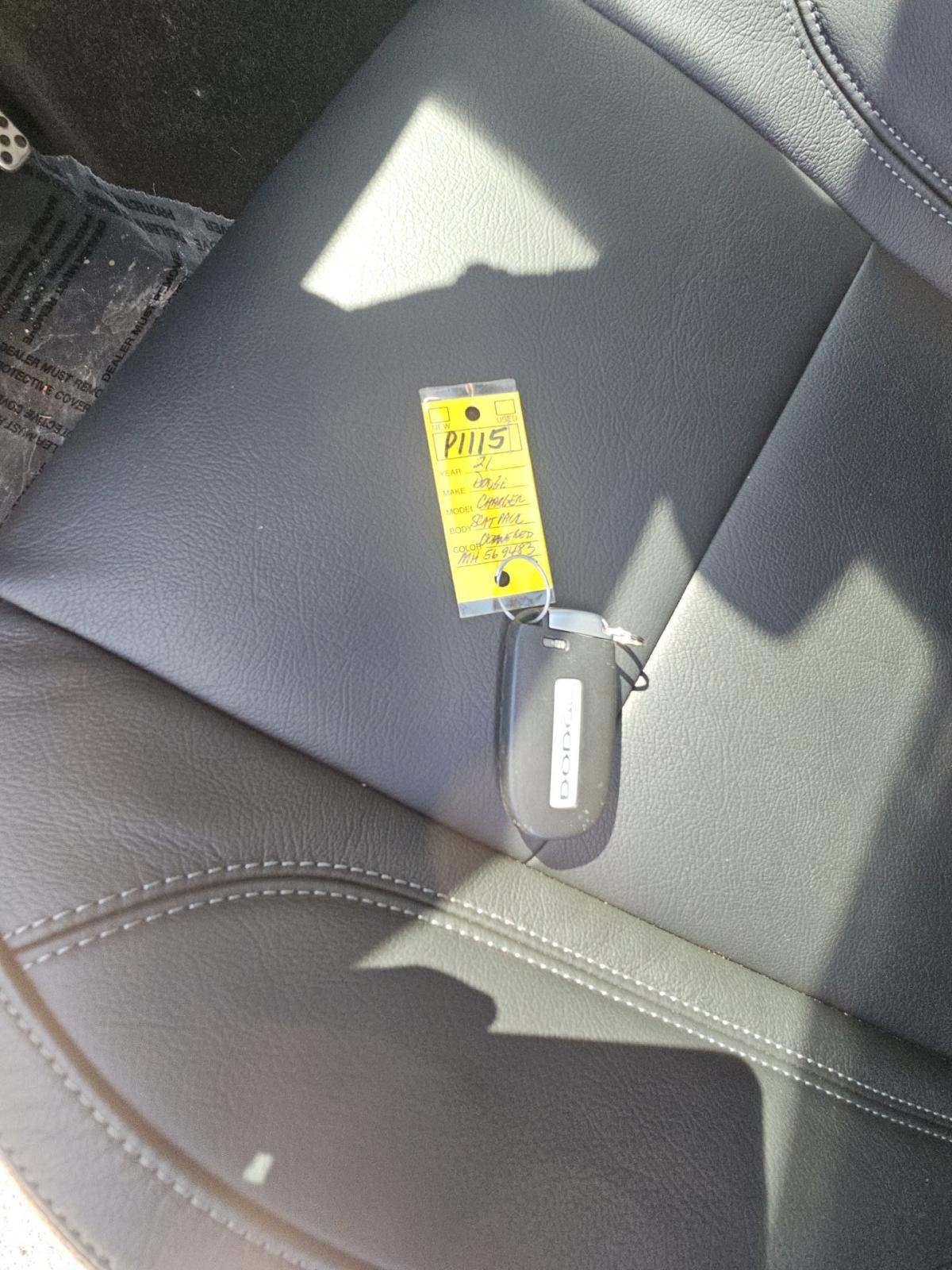 DODGE CHALLENGER - 4