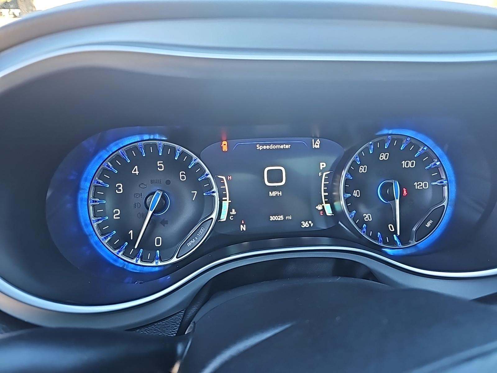 2025 Chrysler Pacifica Limited FWD