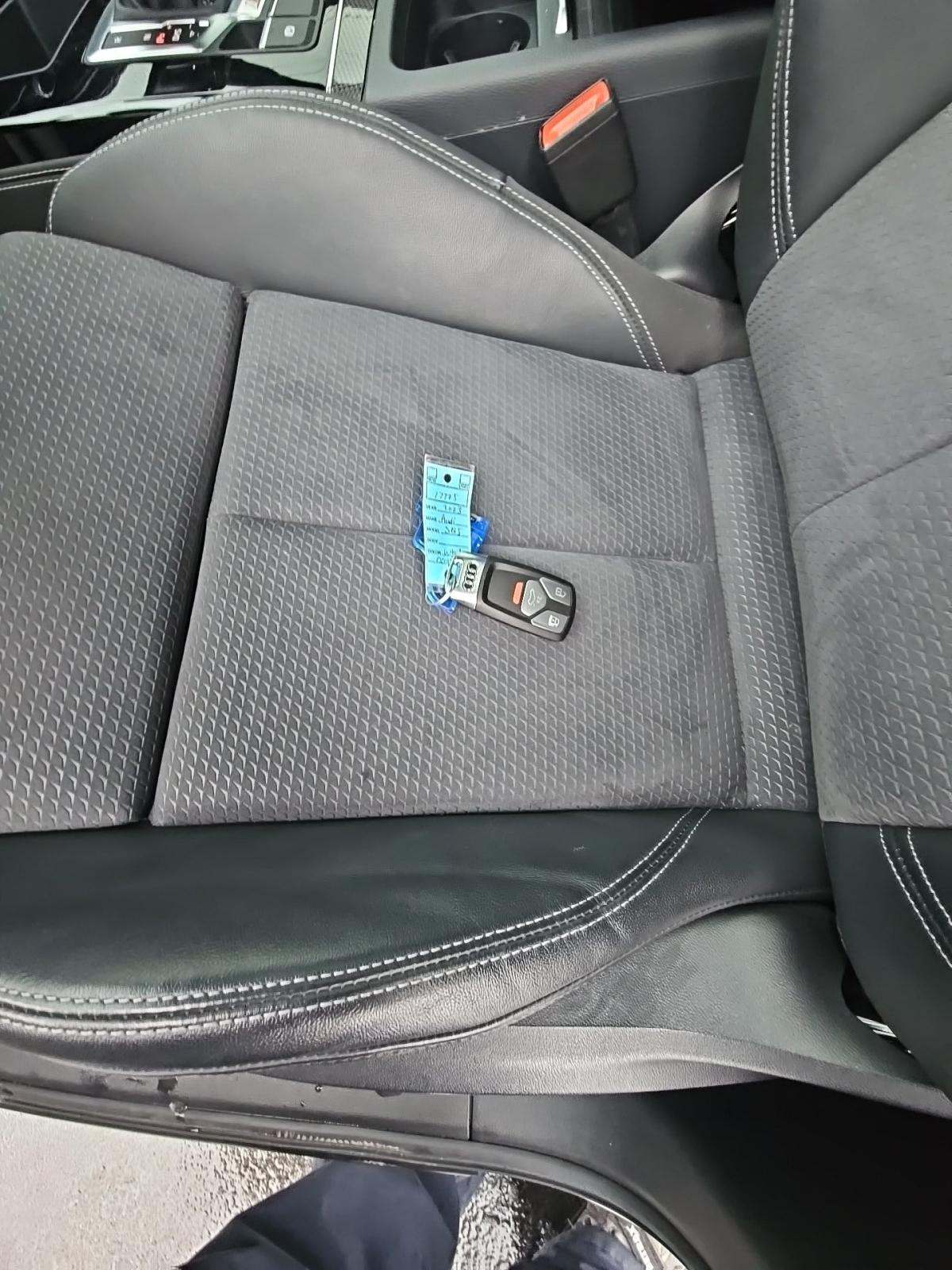 2023 Audi SQ5 Prestige AWD