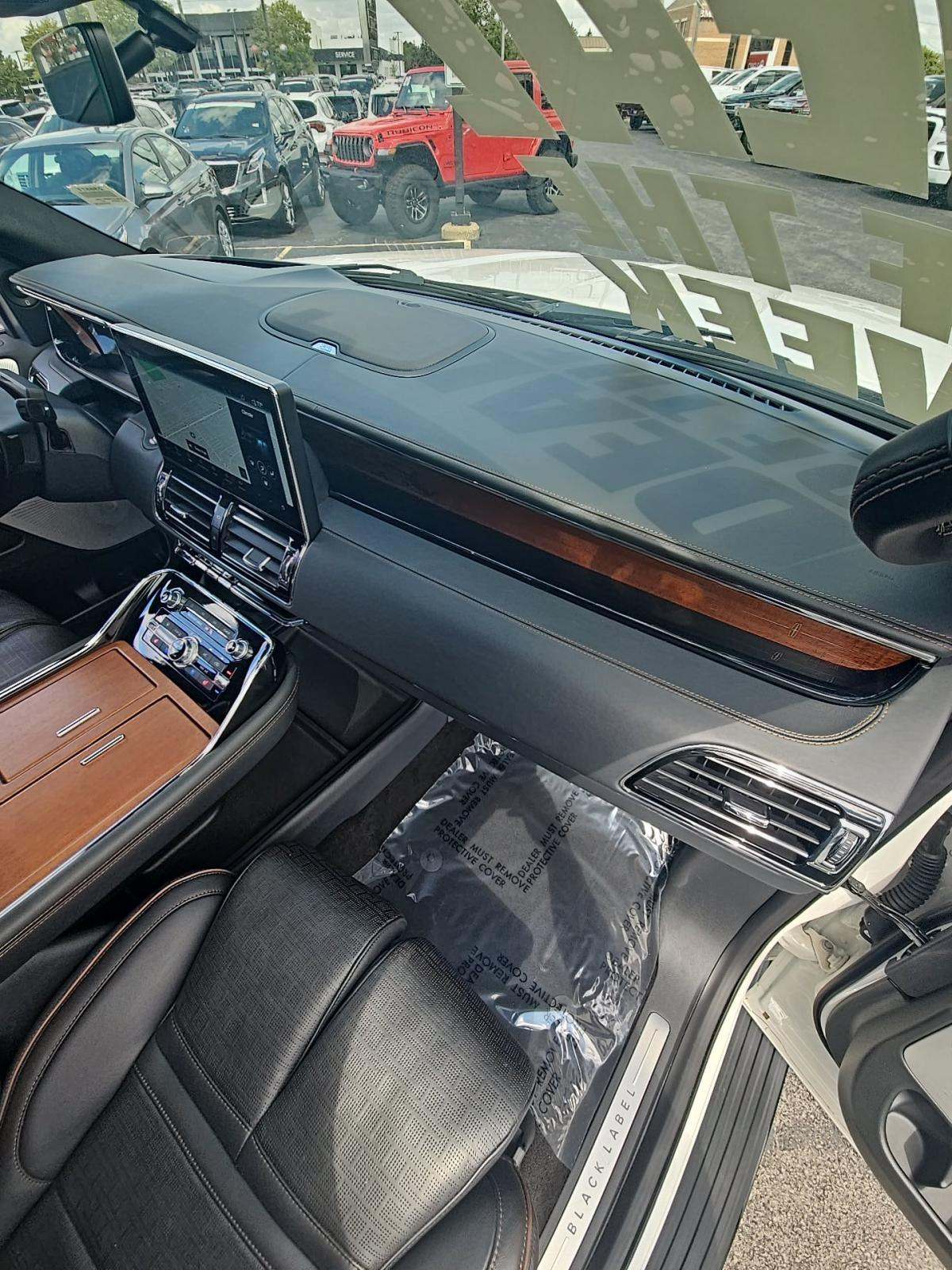 2023 Lincoln Navigator Black Label AWD