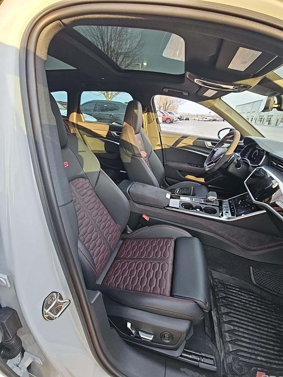 2024 Audi RS 6 Base AWD