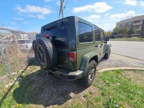 JEEP UNLIMITED SAHARA 75TH ANNIVERSARY EDITION - 3