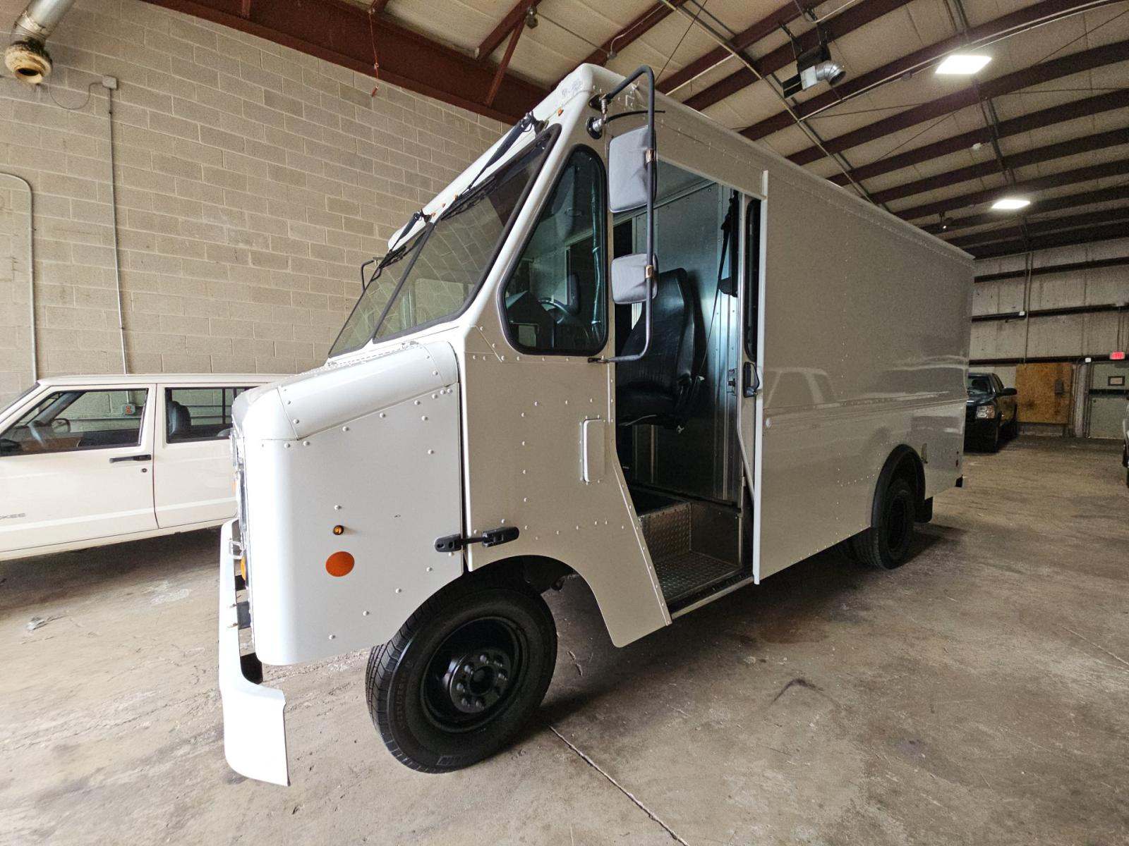 FORD E-350 - 1
