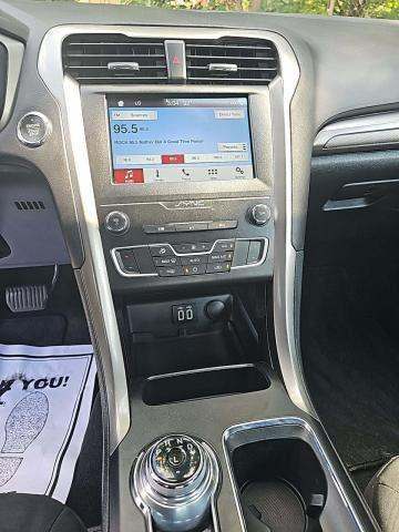 2019 Ford Fusion SE FWD