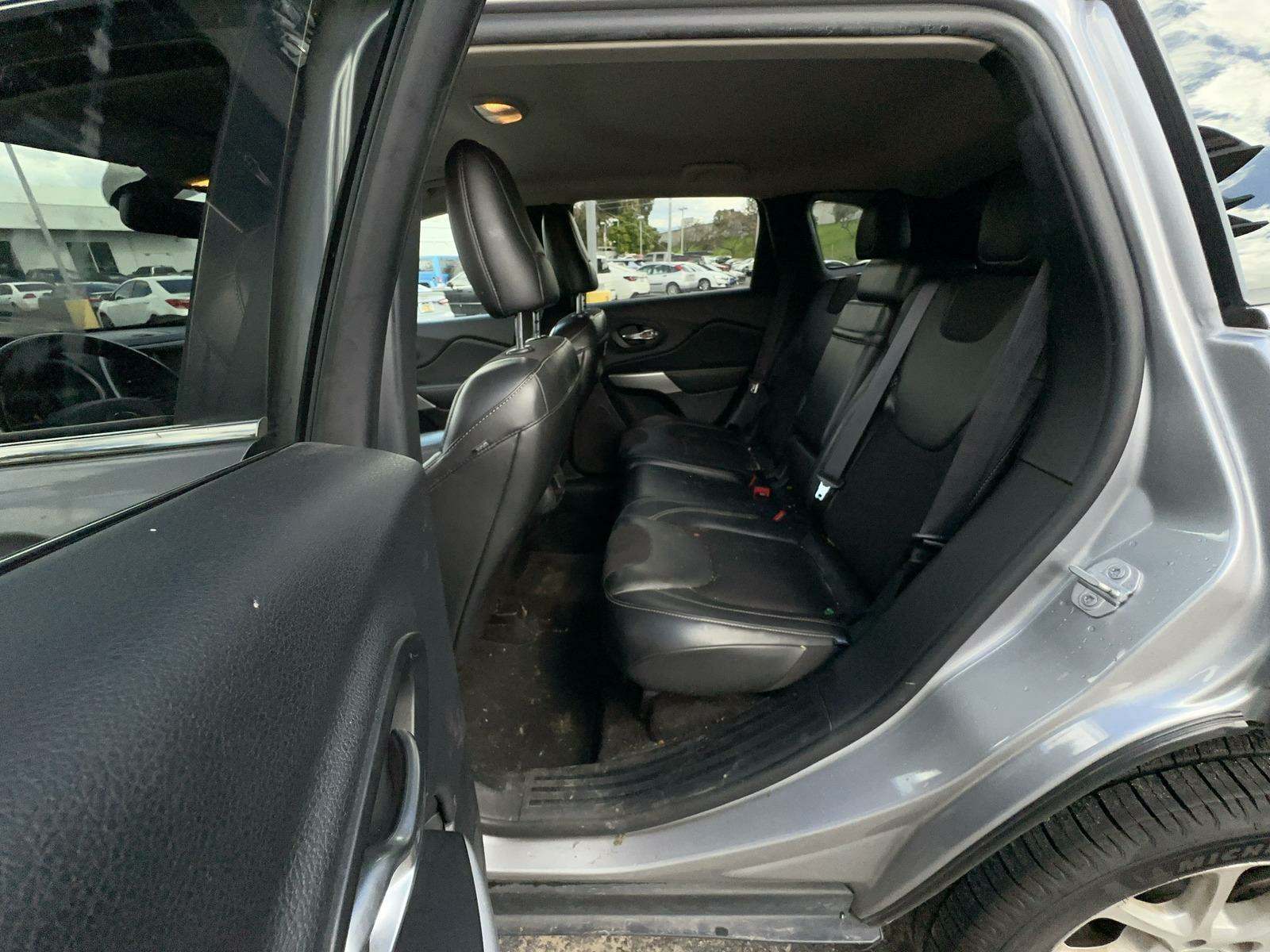 2018 Jeep Cherokee Latitude Plus FWD