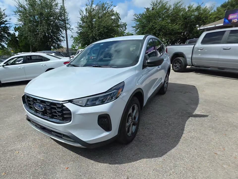 2025 Ford Escape ST-Line AWD