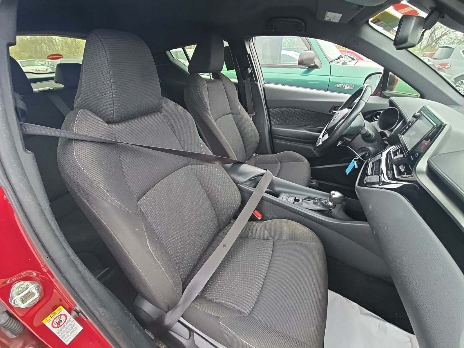 2018 Toyota C-HR XLE FWD