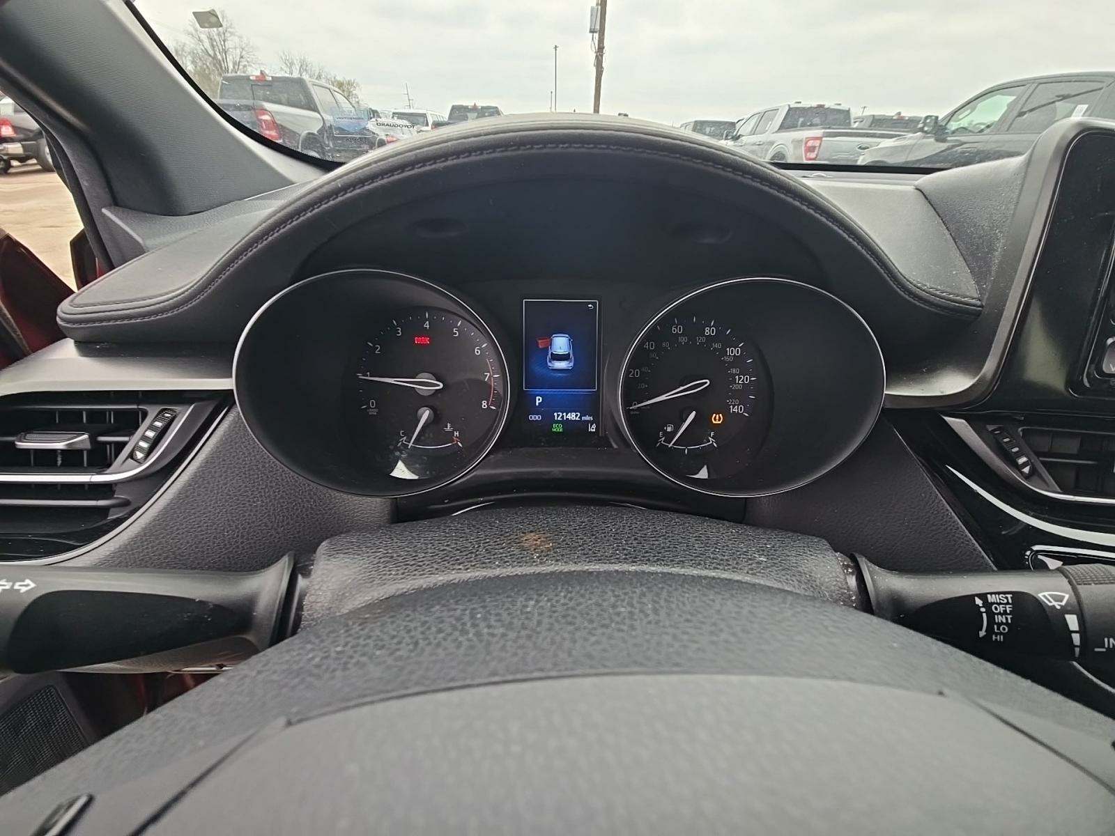 2018 Toyota C-HR XLE FWD