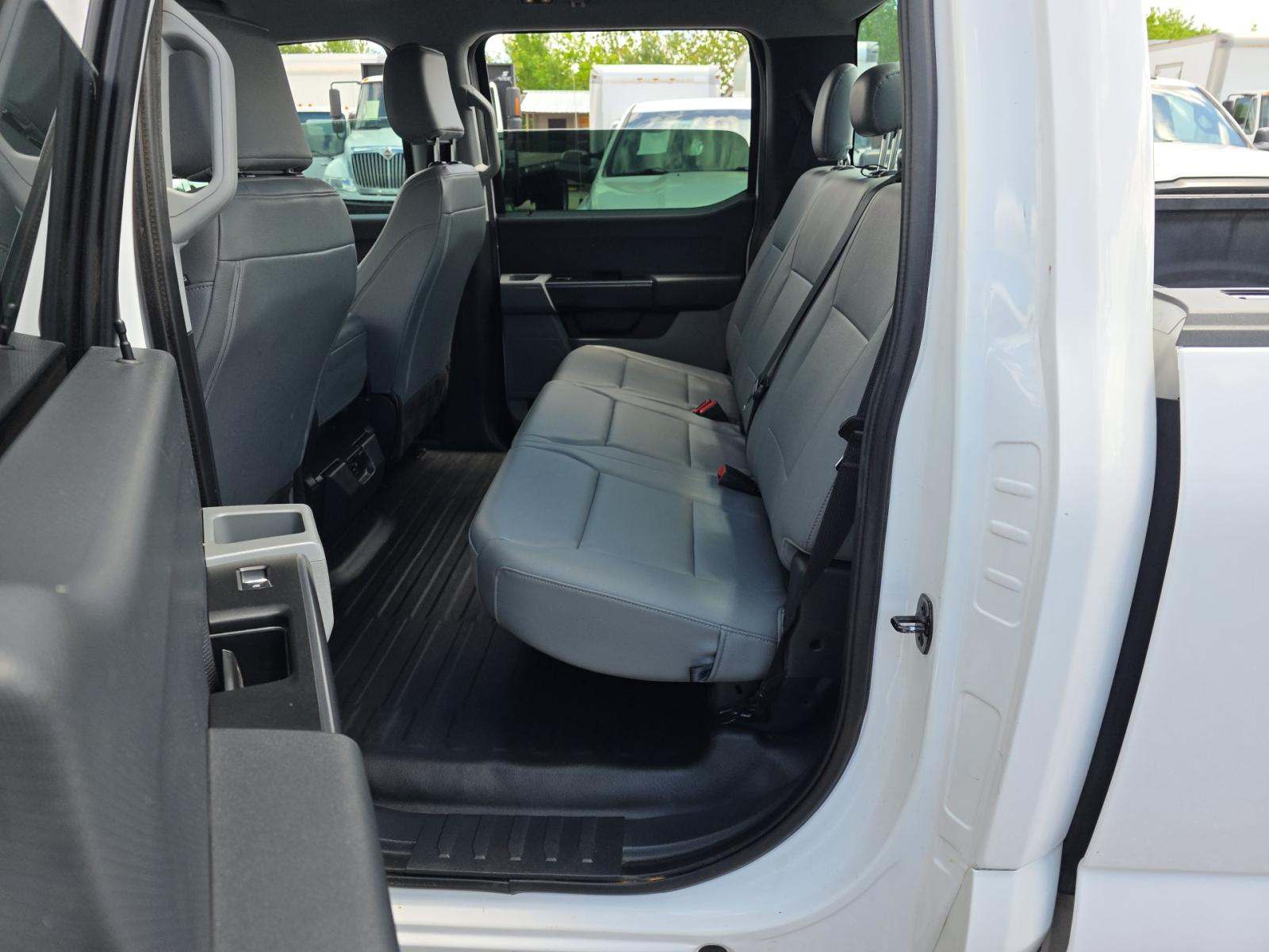 2022 Ford F-150 XL RWD