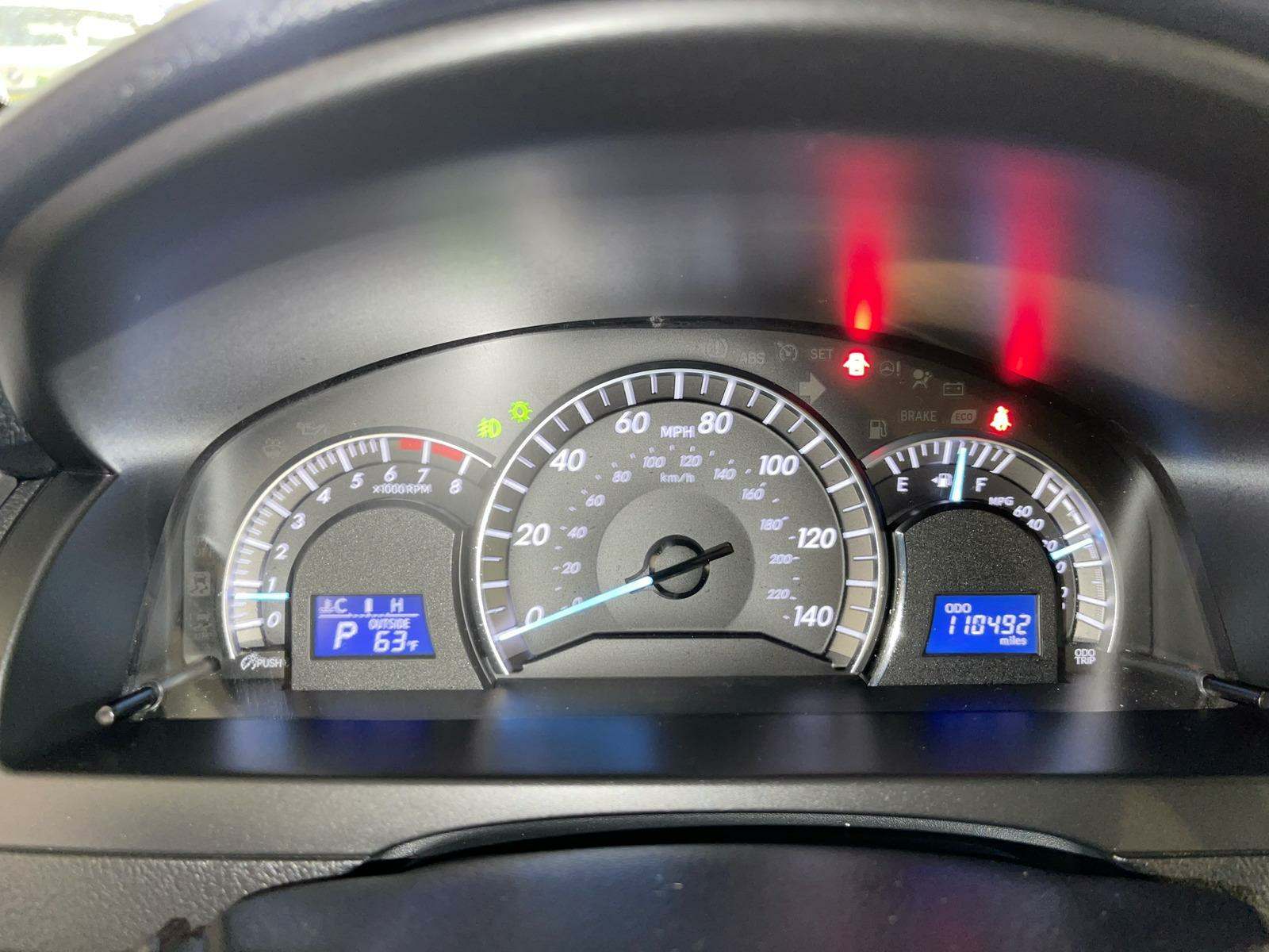 2012 Toyota Camry SE FWD