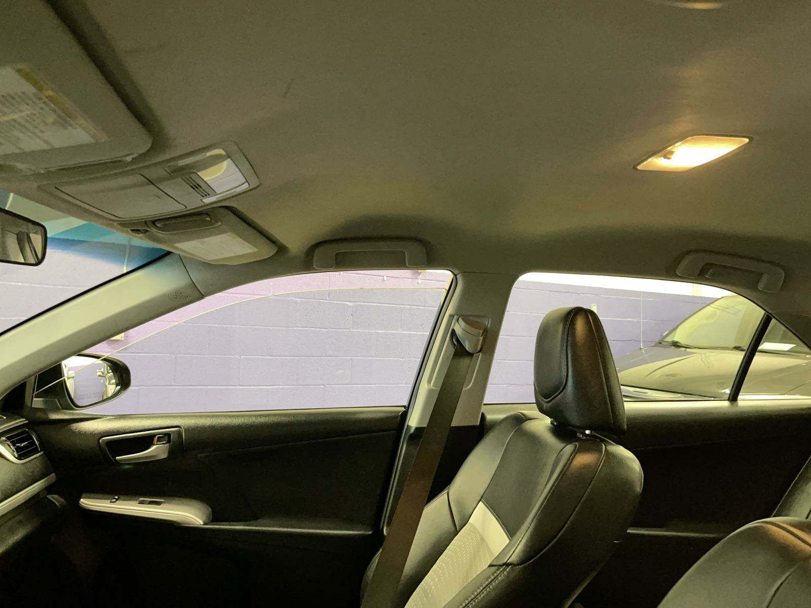 2012 Toyota Camry SE FWD