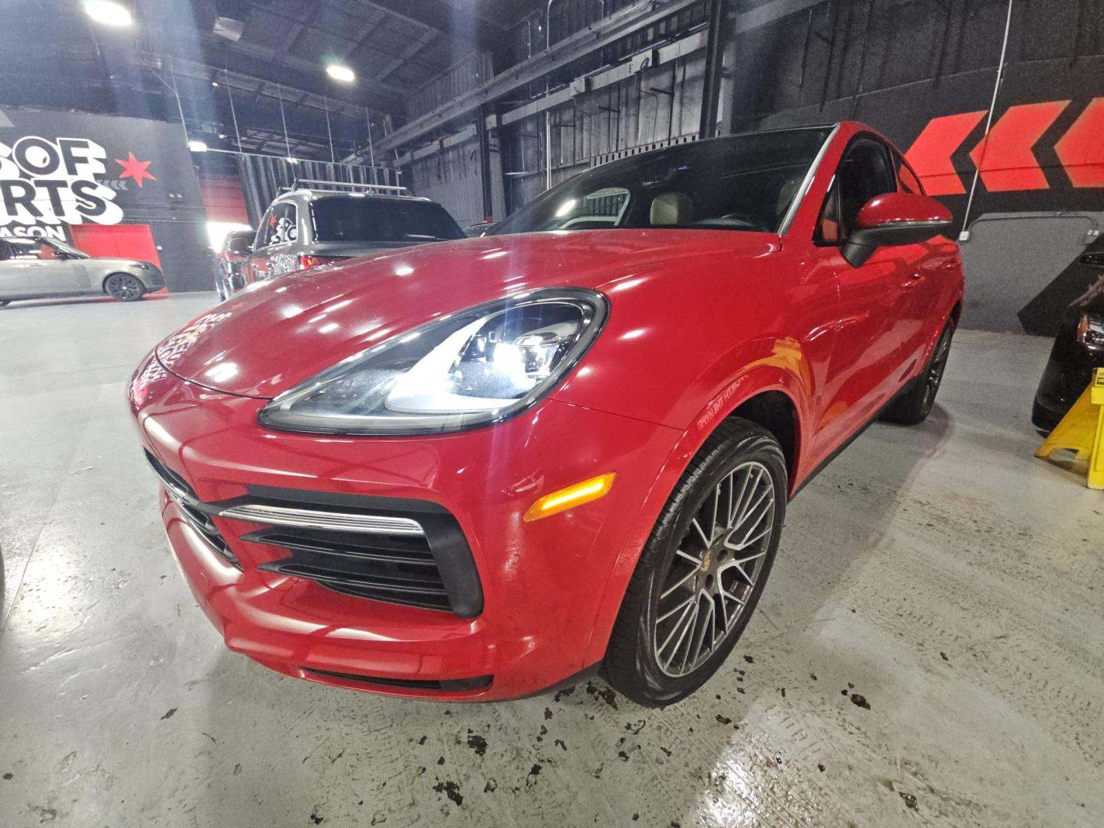 PORSCHE CAYENNE - 1