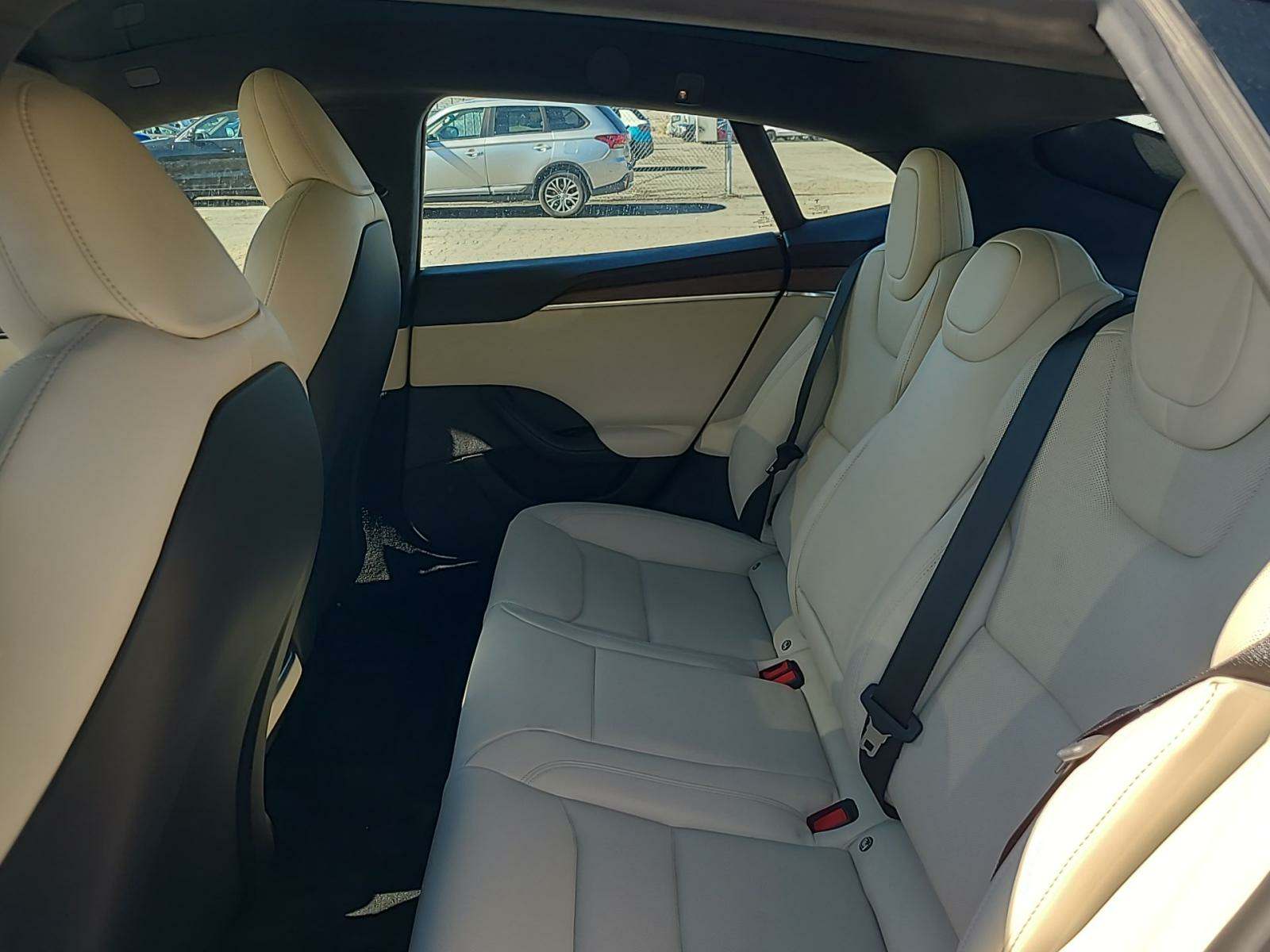 2022 Tesla Model S Base AWD