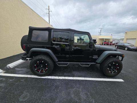JEEP UNLIMITED SPORT - 4