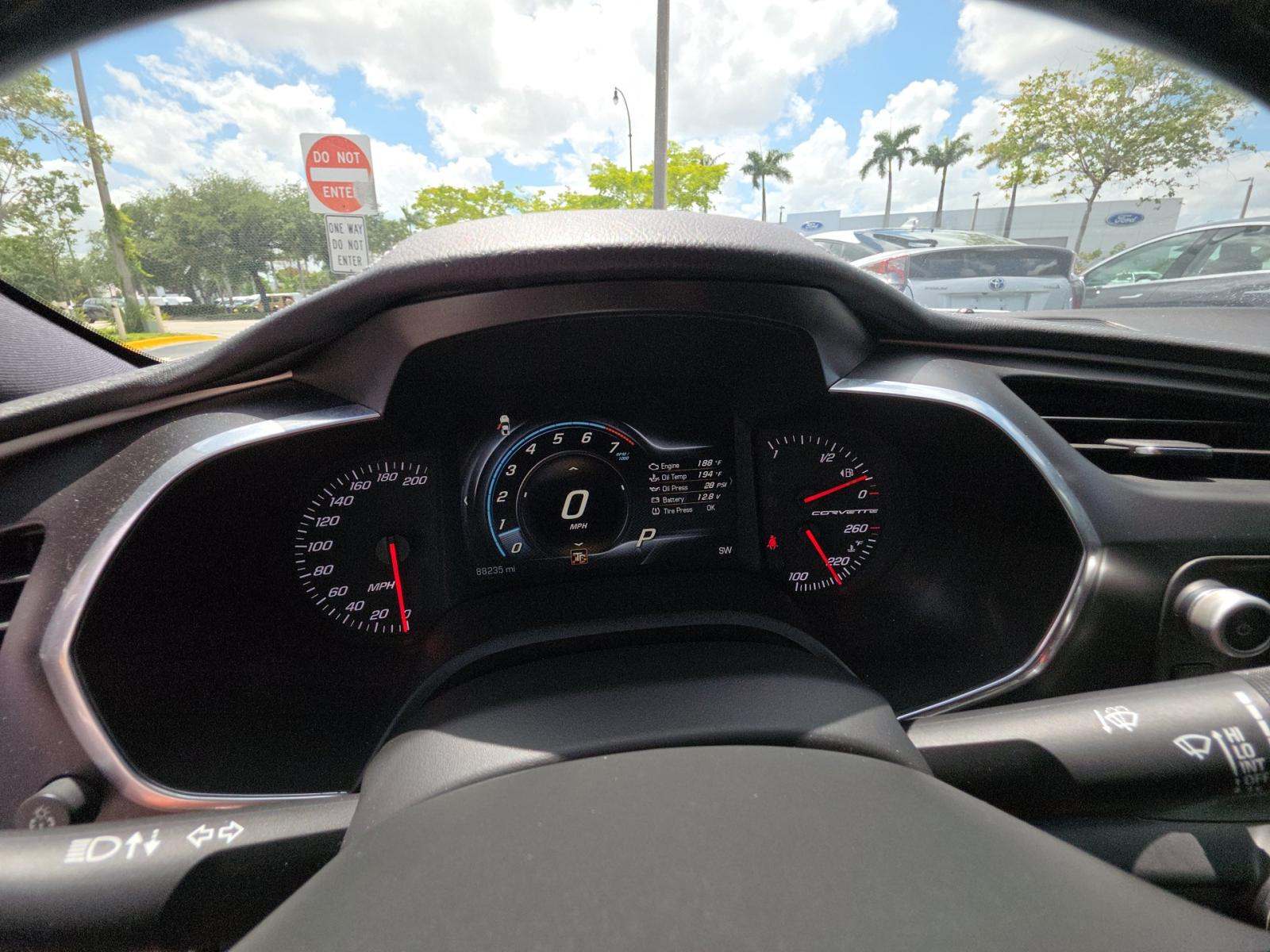 CHEVROLET CORVETTE - 9