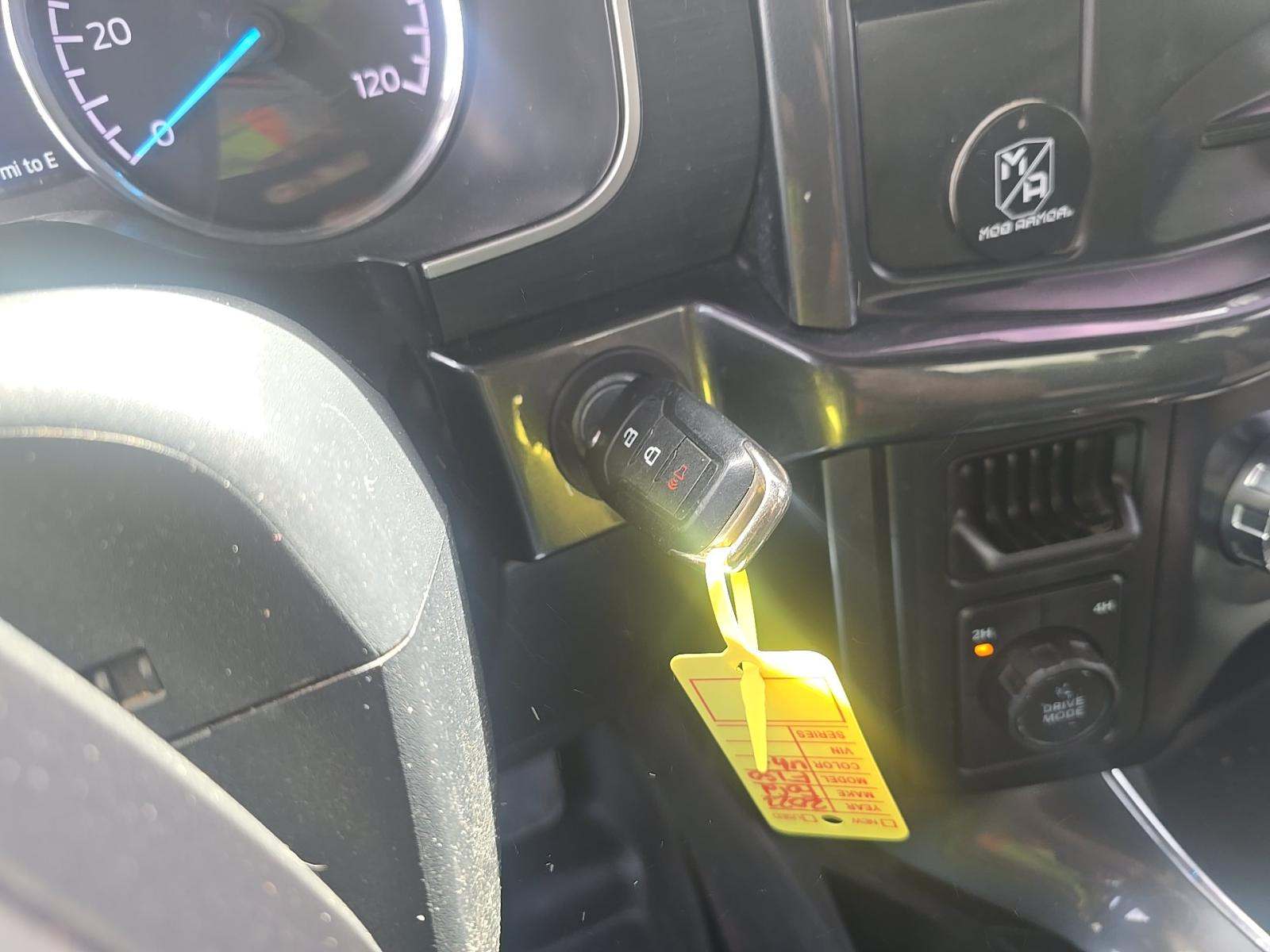 FORD F-150 - 4