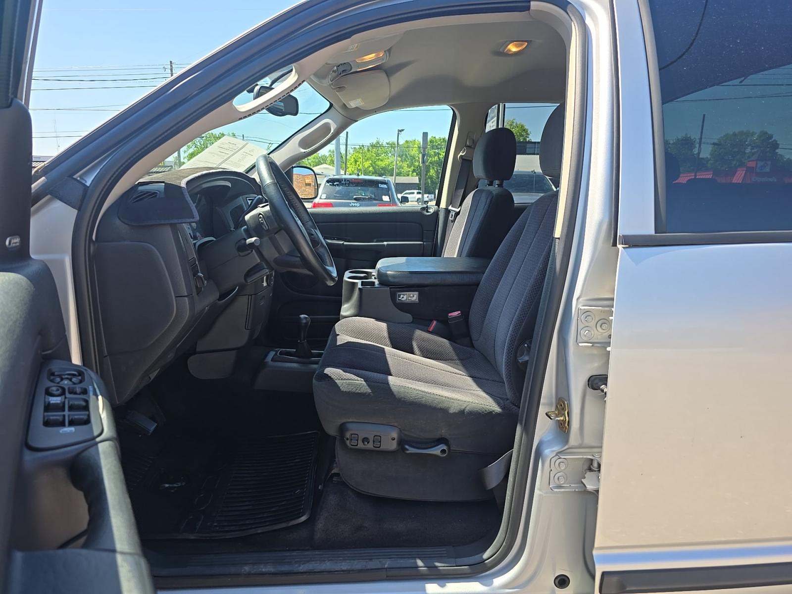 DODGE RAM PICKUP - 2