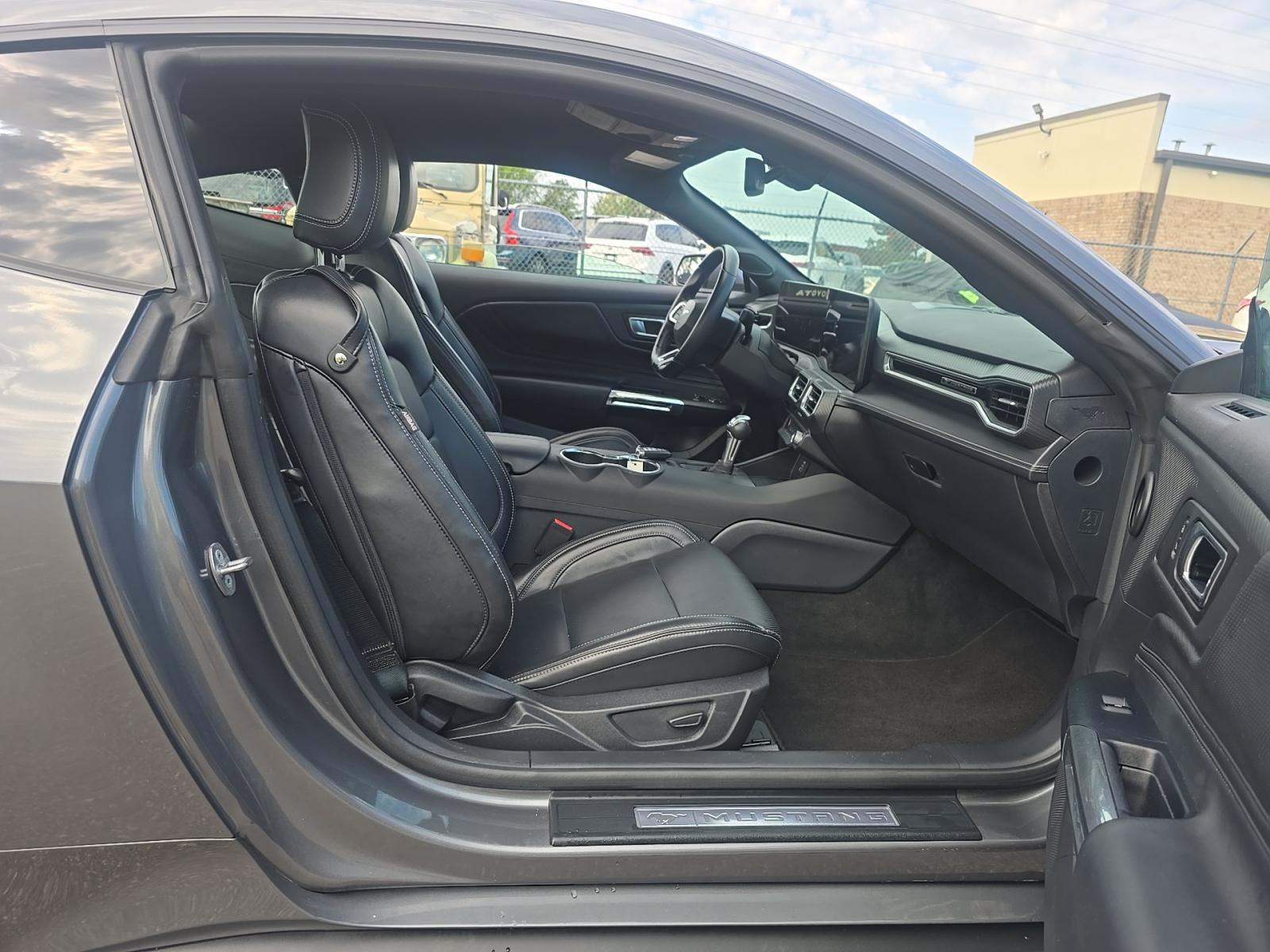 2025 Ford Mustang EcoBoost Premium RWD