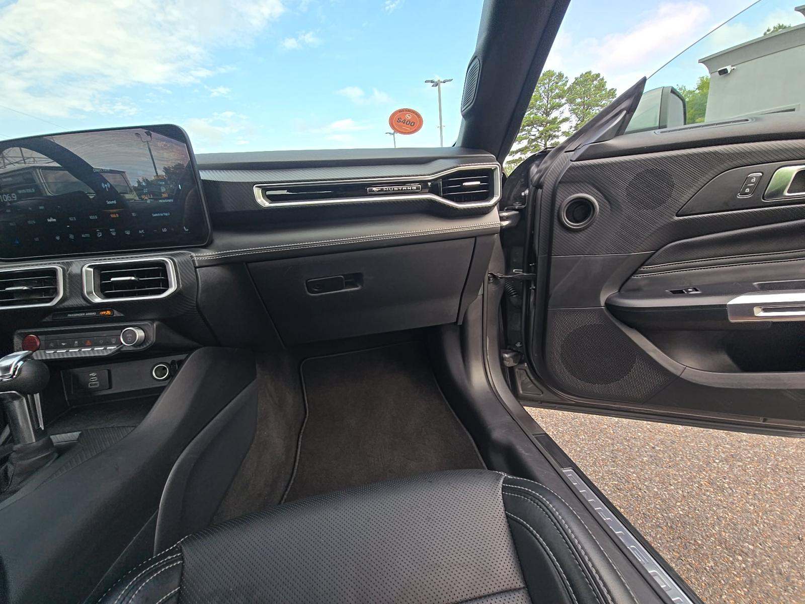 2025 Ford Mustang EcoBoost Premium RWD