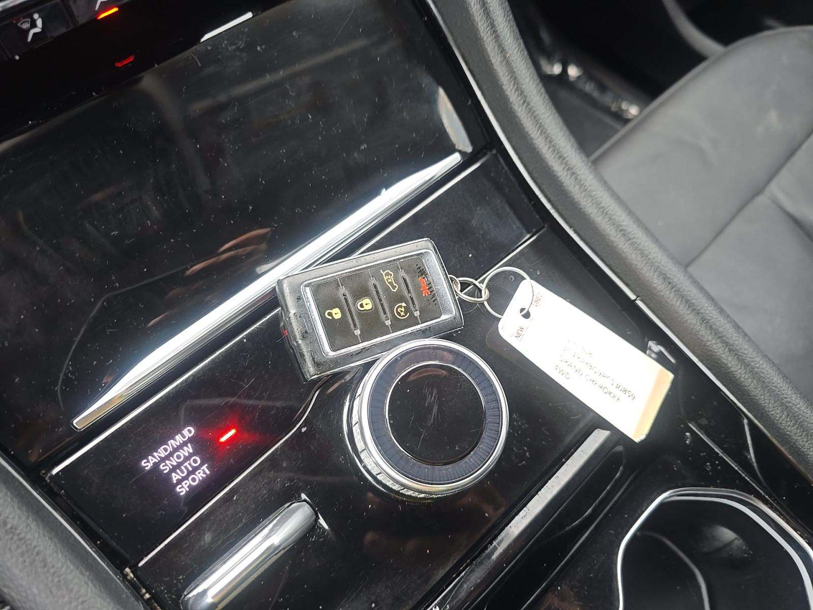 2023 Jeep Grand Cherokee Limited AWD