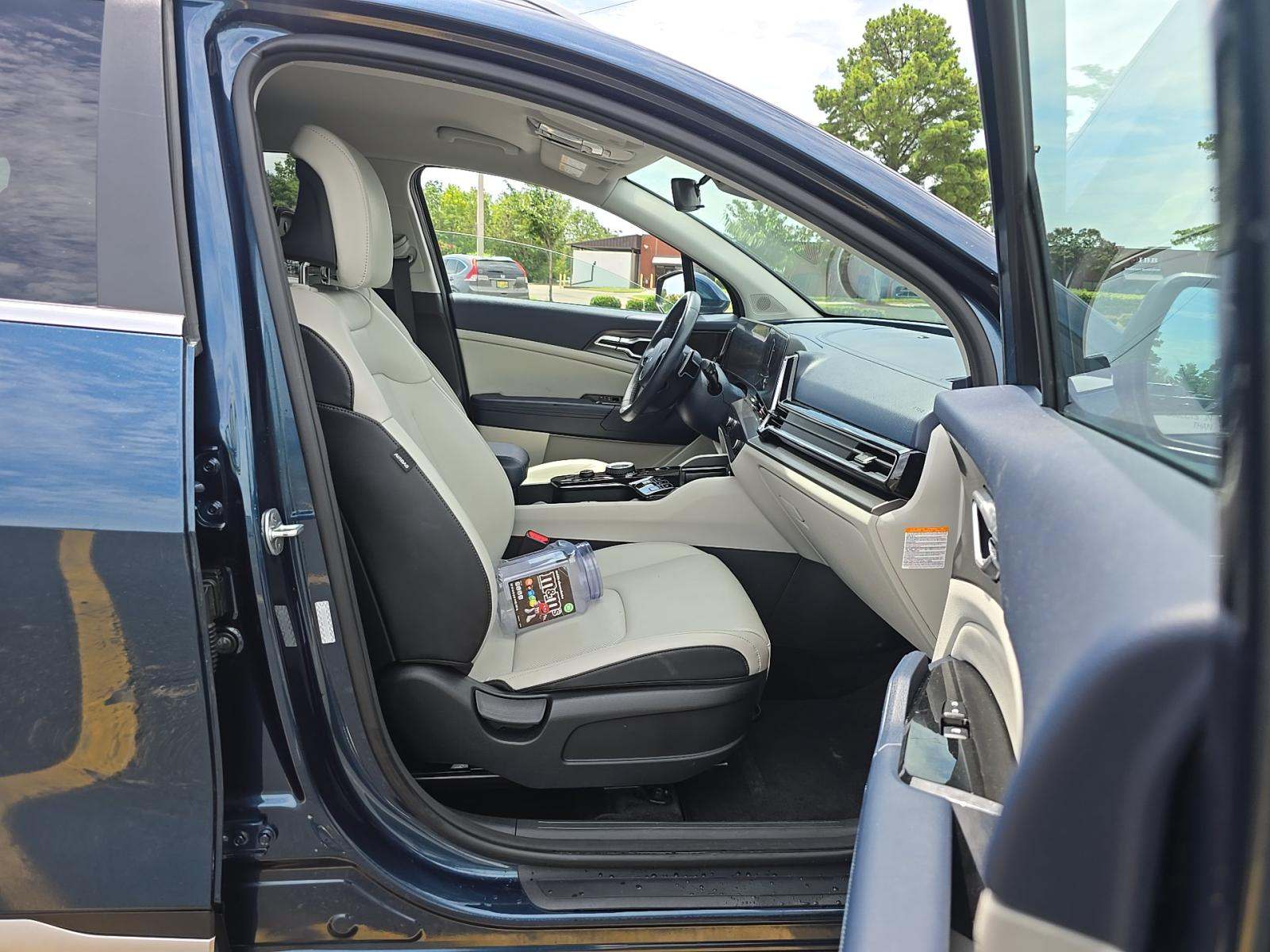 2023 Kia Sportage Hybrid EX AWD