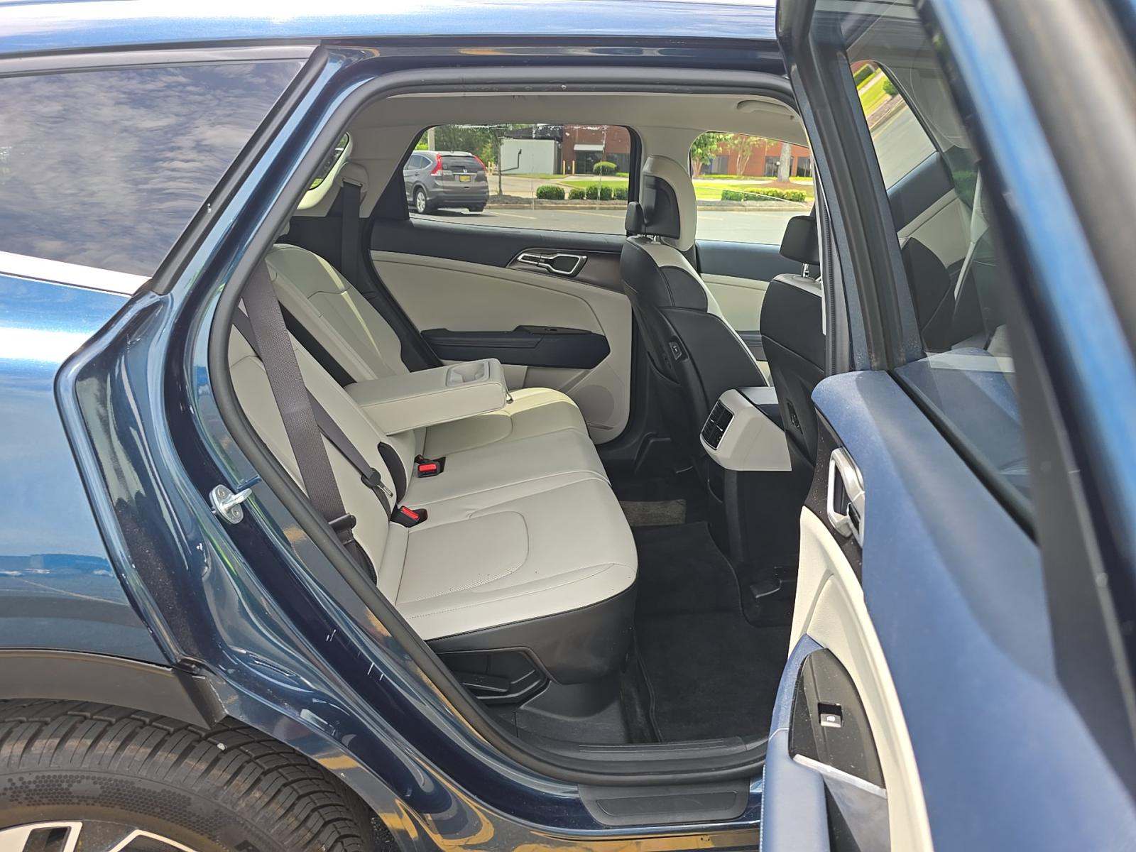 2023 Kia Sportage Hybrid EX AWD