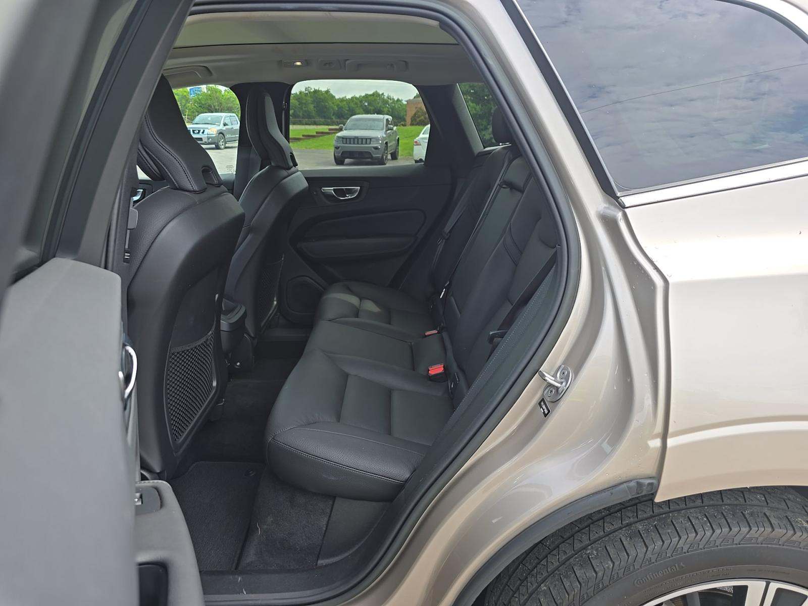 2023 Volvo XC60 B5 Plus AWD
