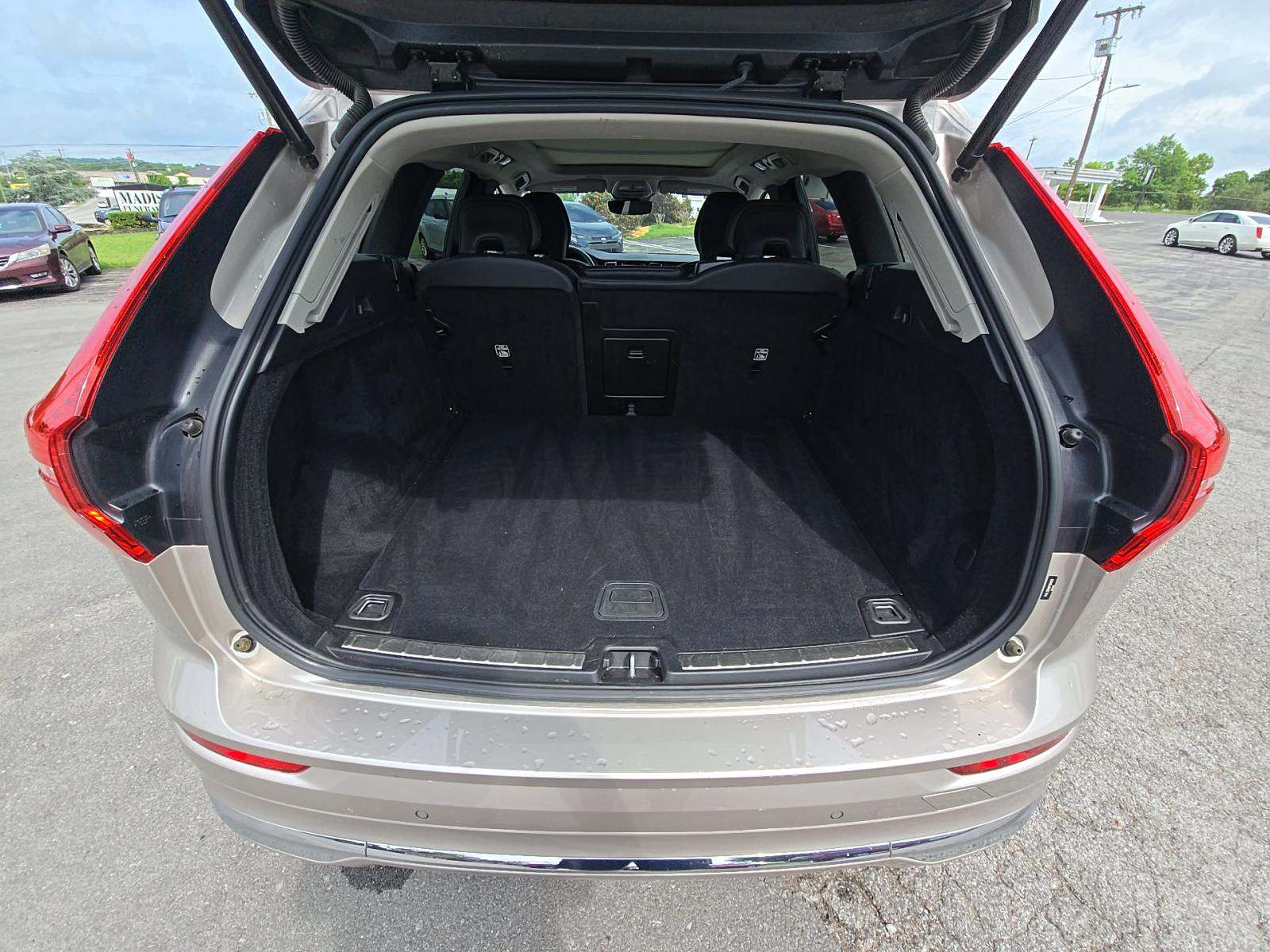 2023 Volvo XC60 B5 Plus AWD