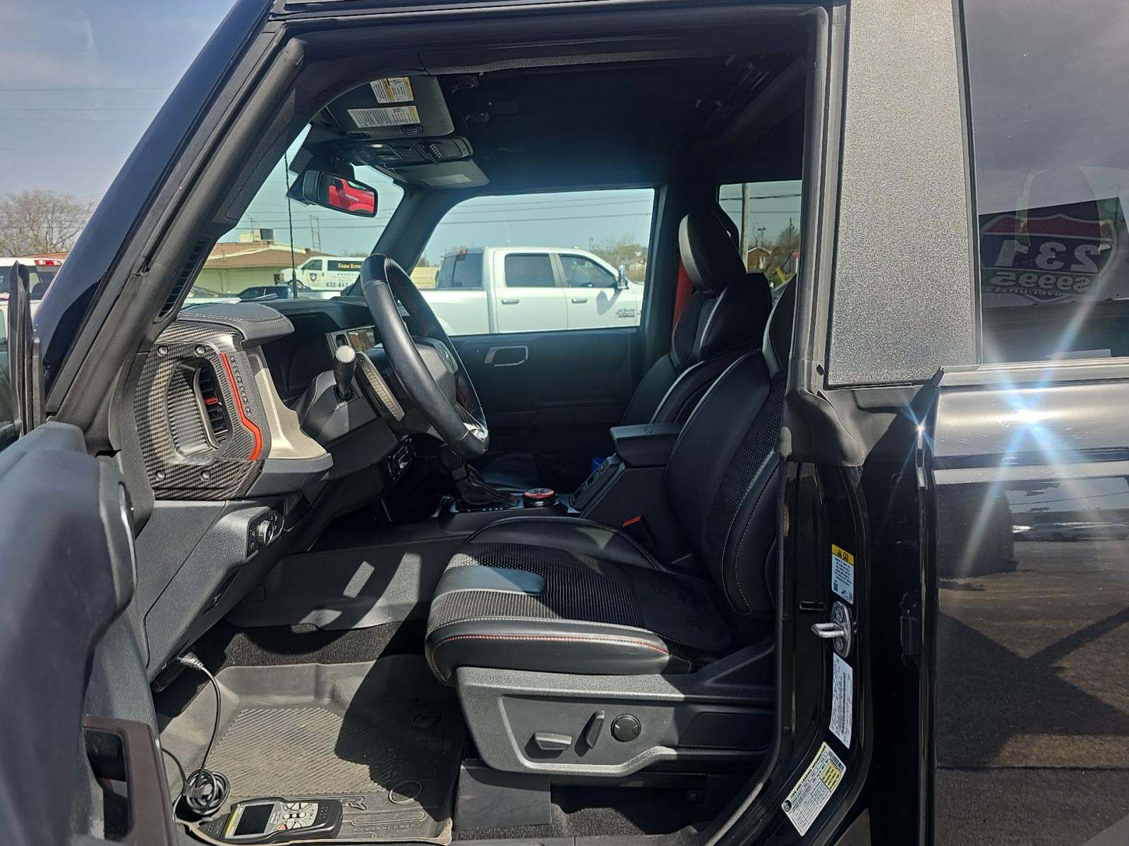 FORD BRONCO - 2