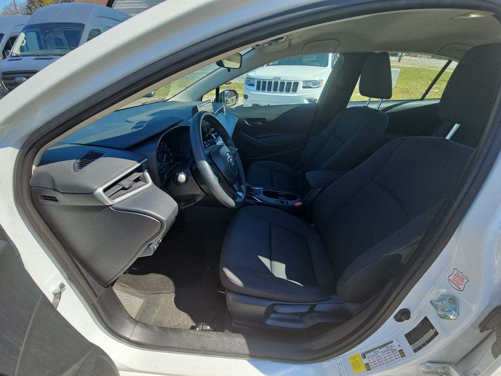 2023 Toyota Corolla LE FWD