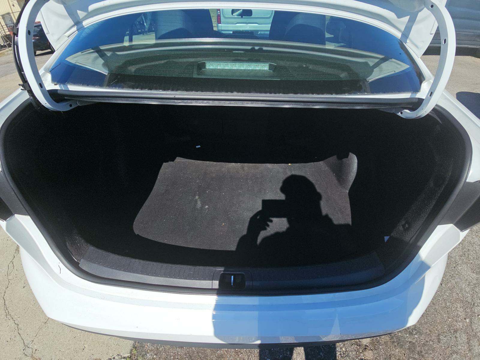 2023 Toyota Corolla LE FWD