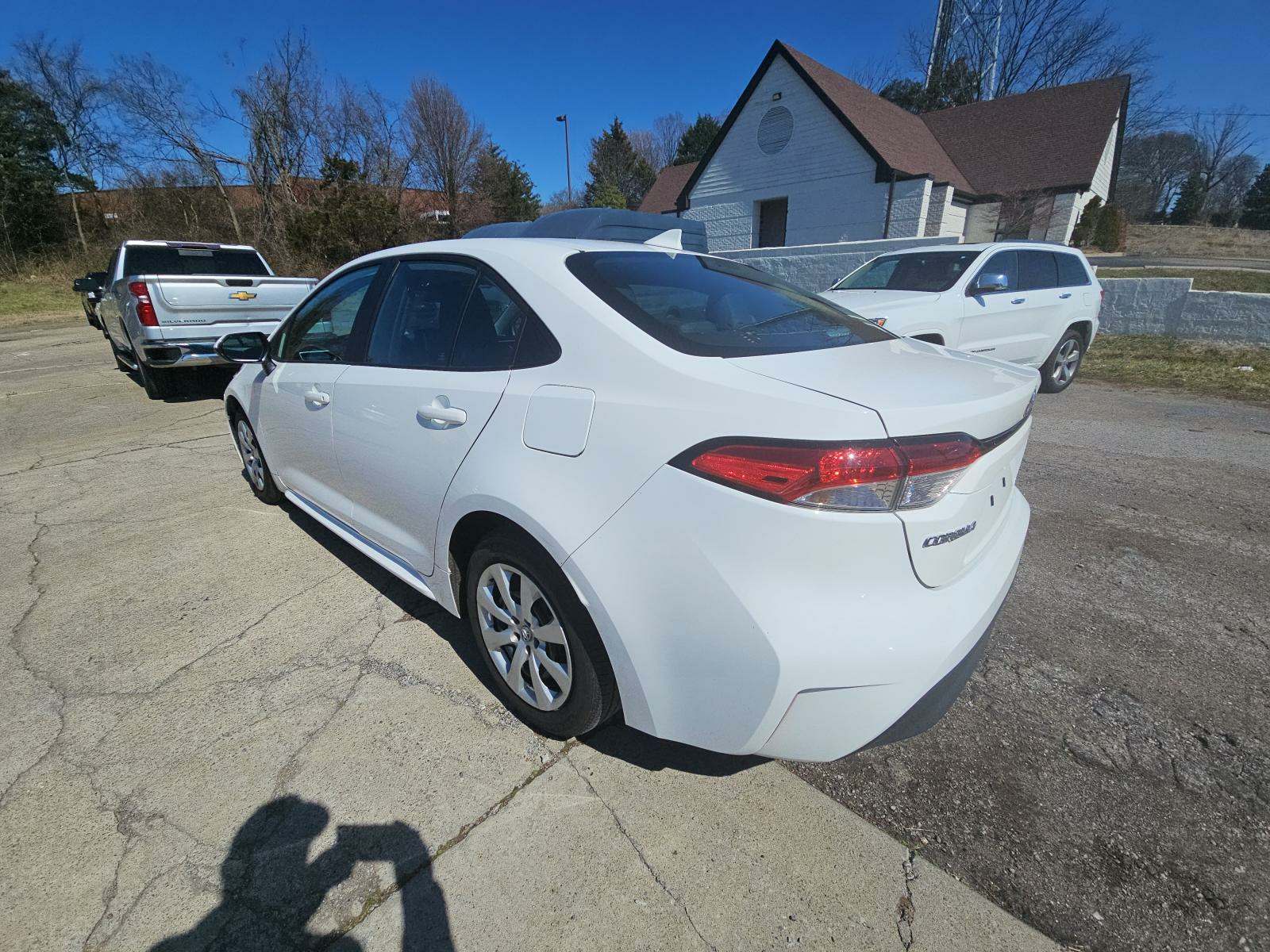 2023 Toyota Corolla LE FWD