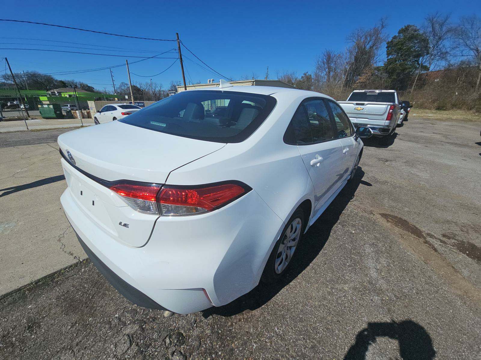 2023 Toyota Corolla LE FWD