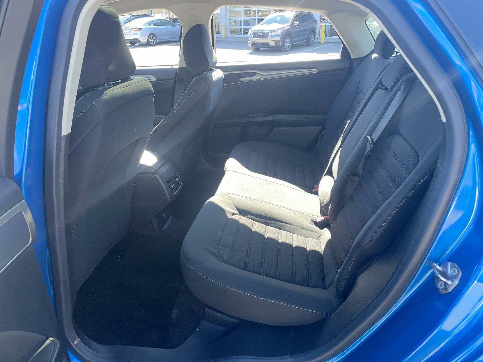 2020 Ford Fusion SE FWD