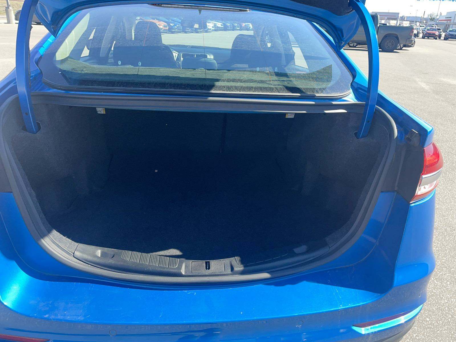 2020 Ford Fusion SE FWD