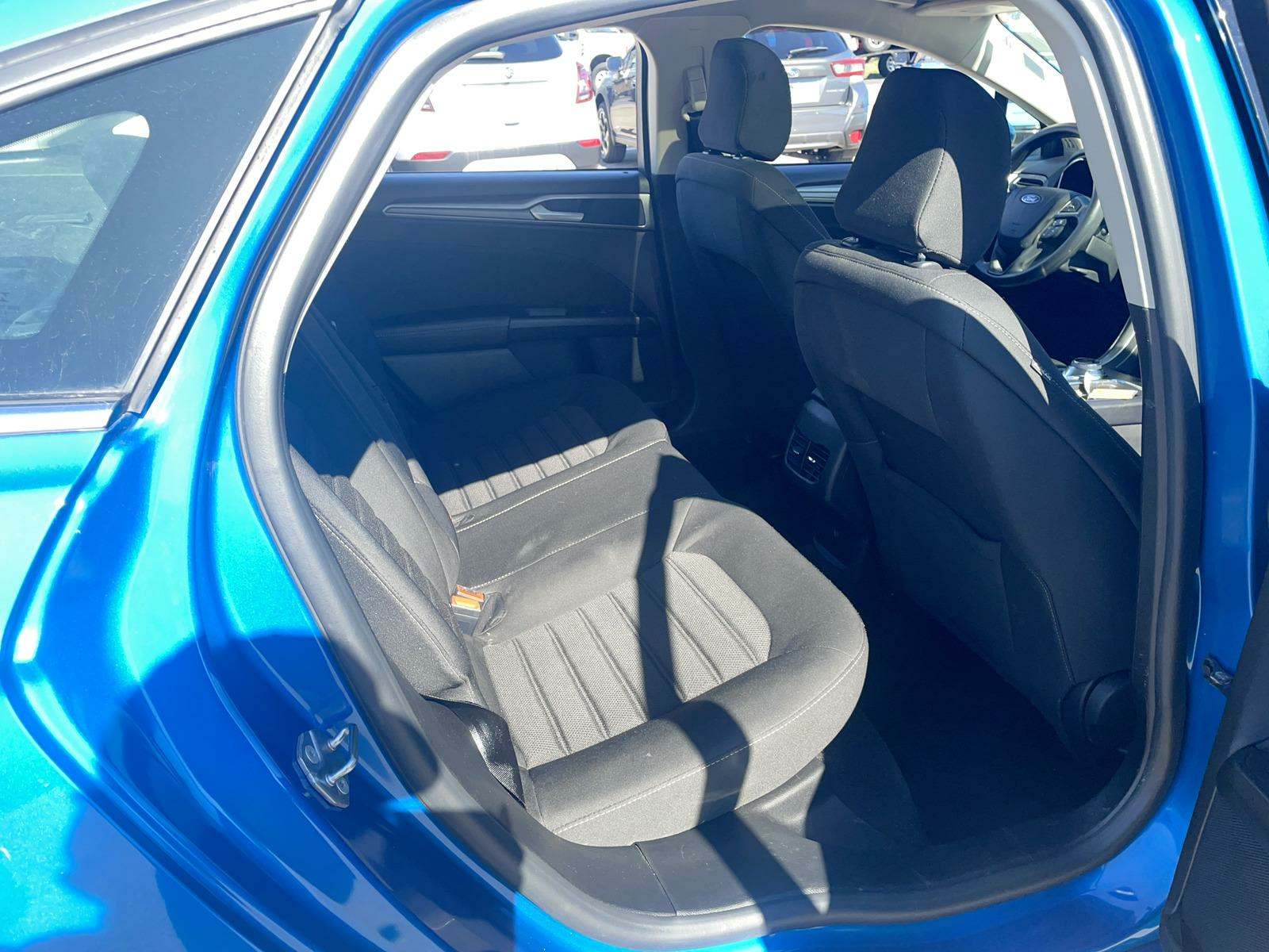 2020 Ford Fusion SE FWD