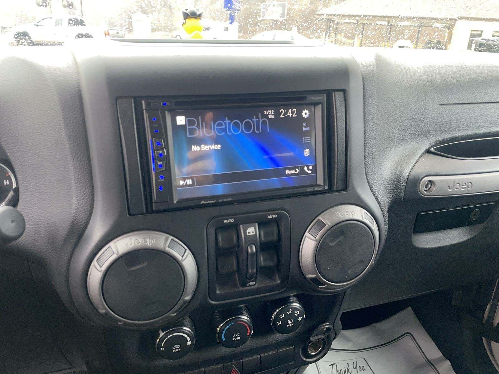 2016 Jeep Wrangler Willys Wheeler AWD