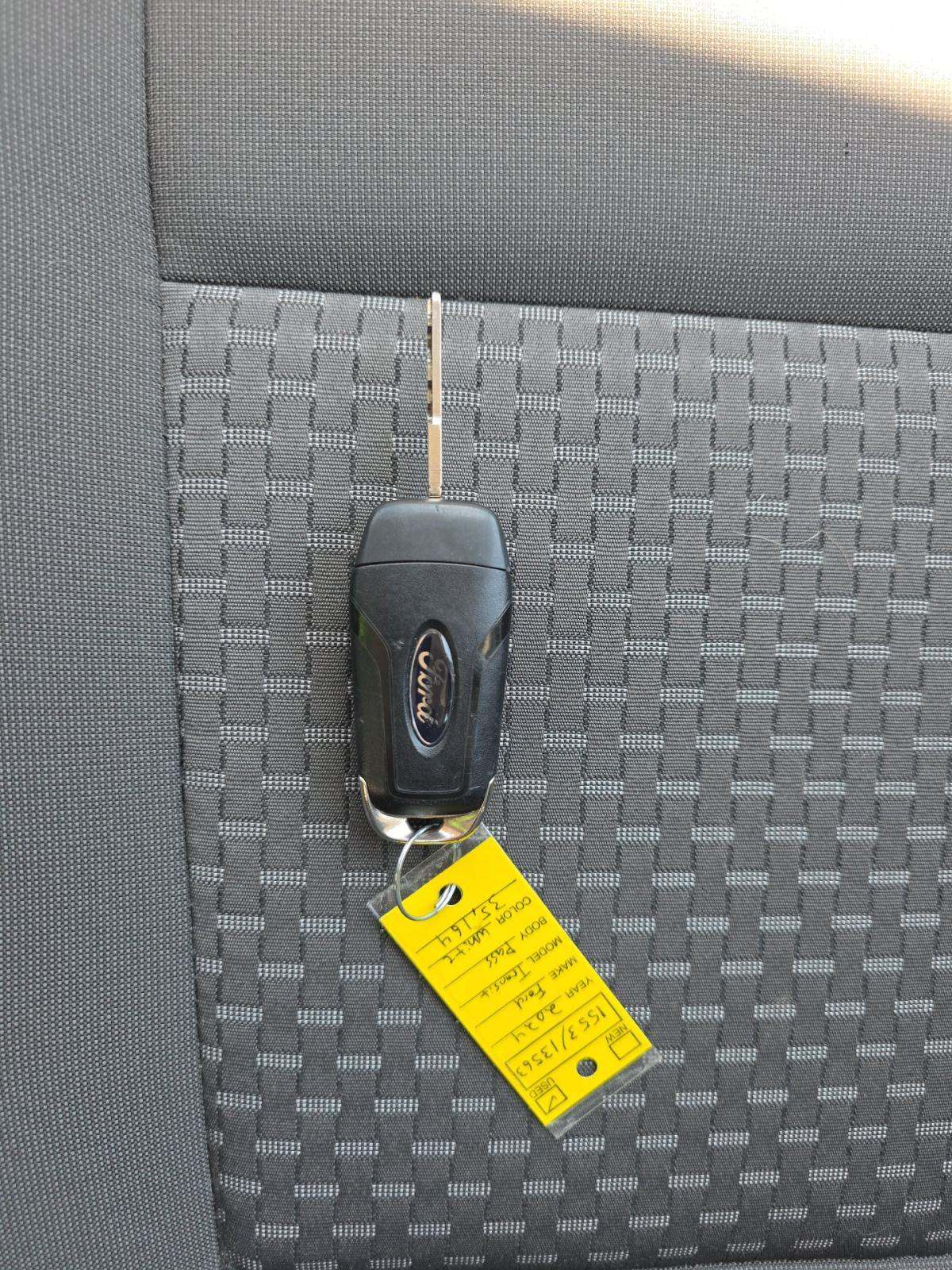 FORD TRANSIT 350 - 8
