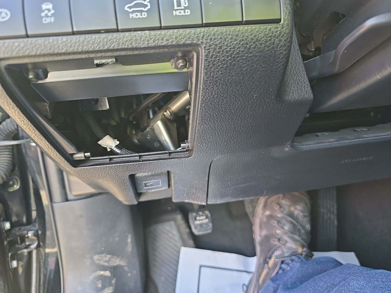 2022 Toyota Camry LE FWD