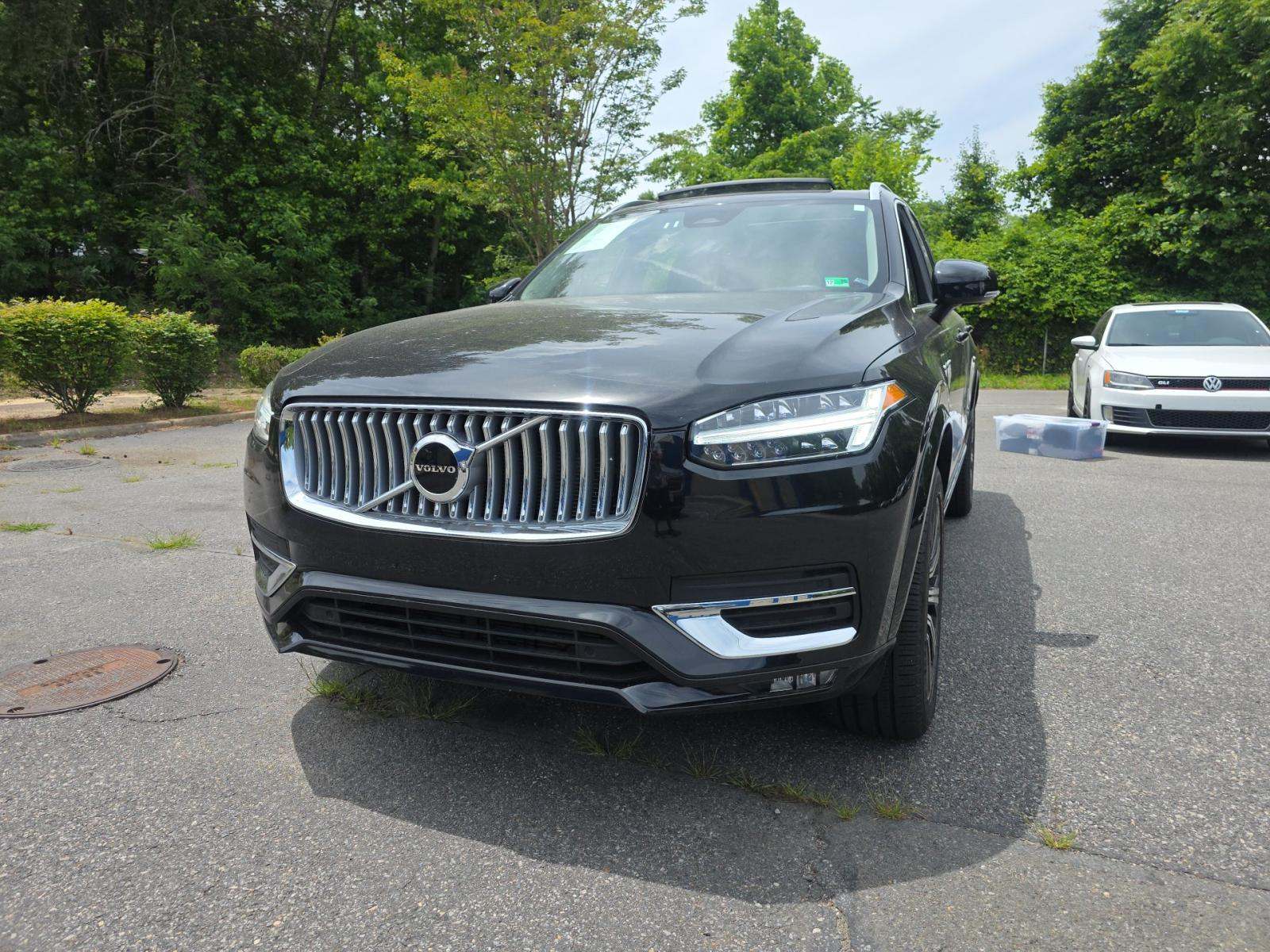 2025 Volvo XC90 B5 Core AWD