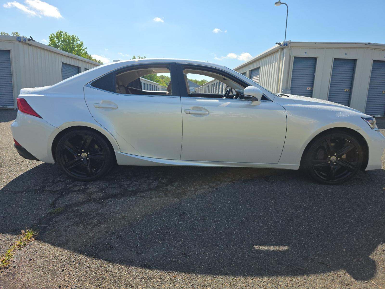 2019 Lexus IS IS 300 RWD