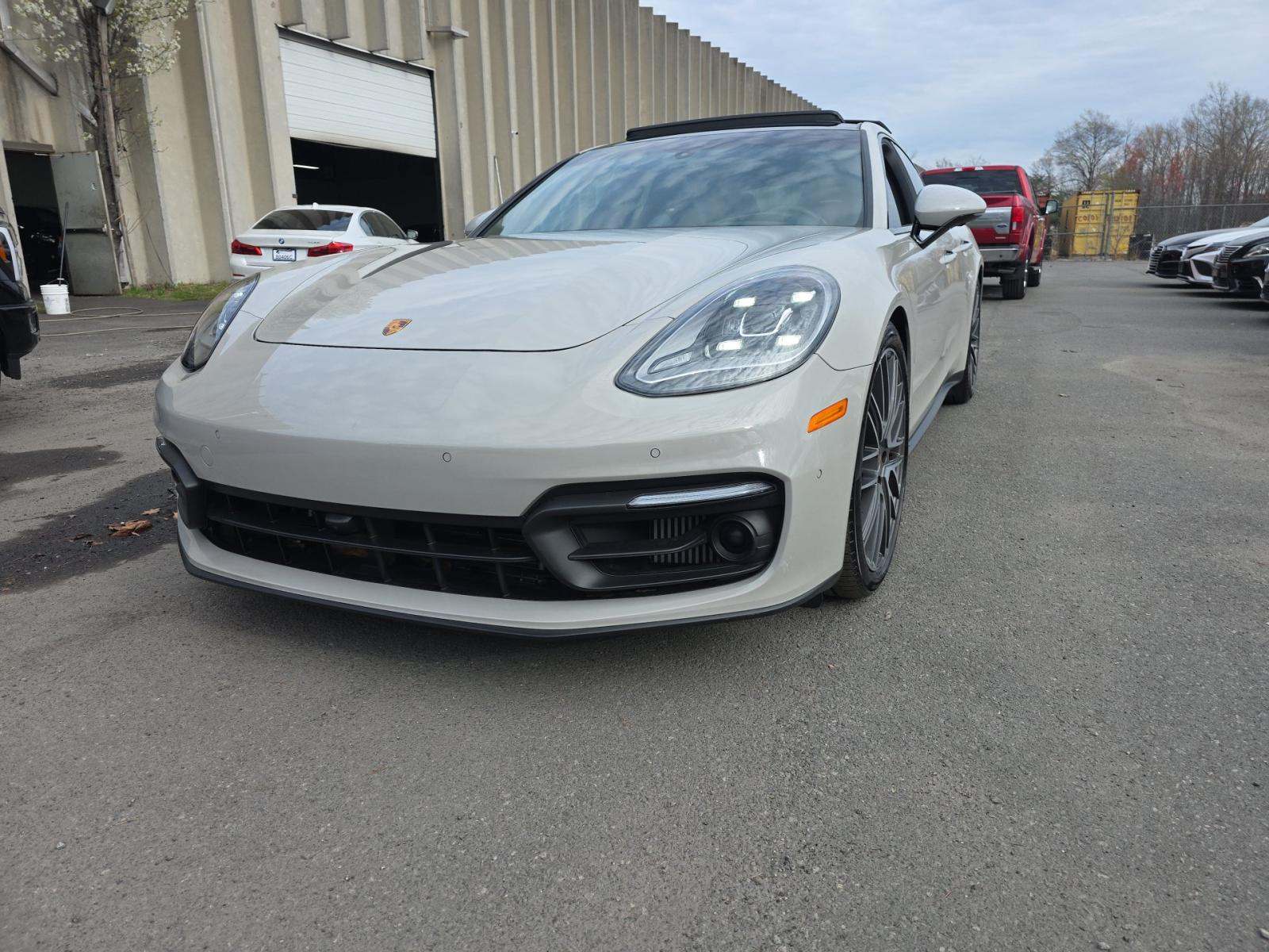 2023 Porsche Panamera 4 Platinum Edition AWD