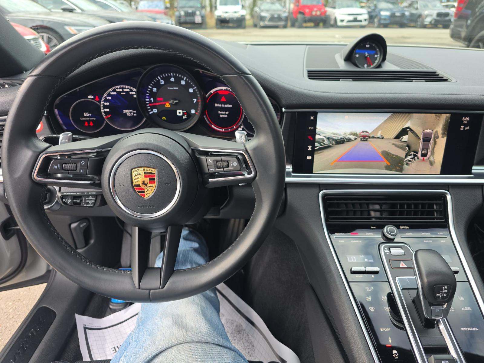 2023 Porsche Panamera 4 Platinum Edition AWD