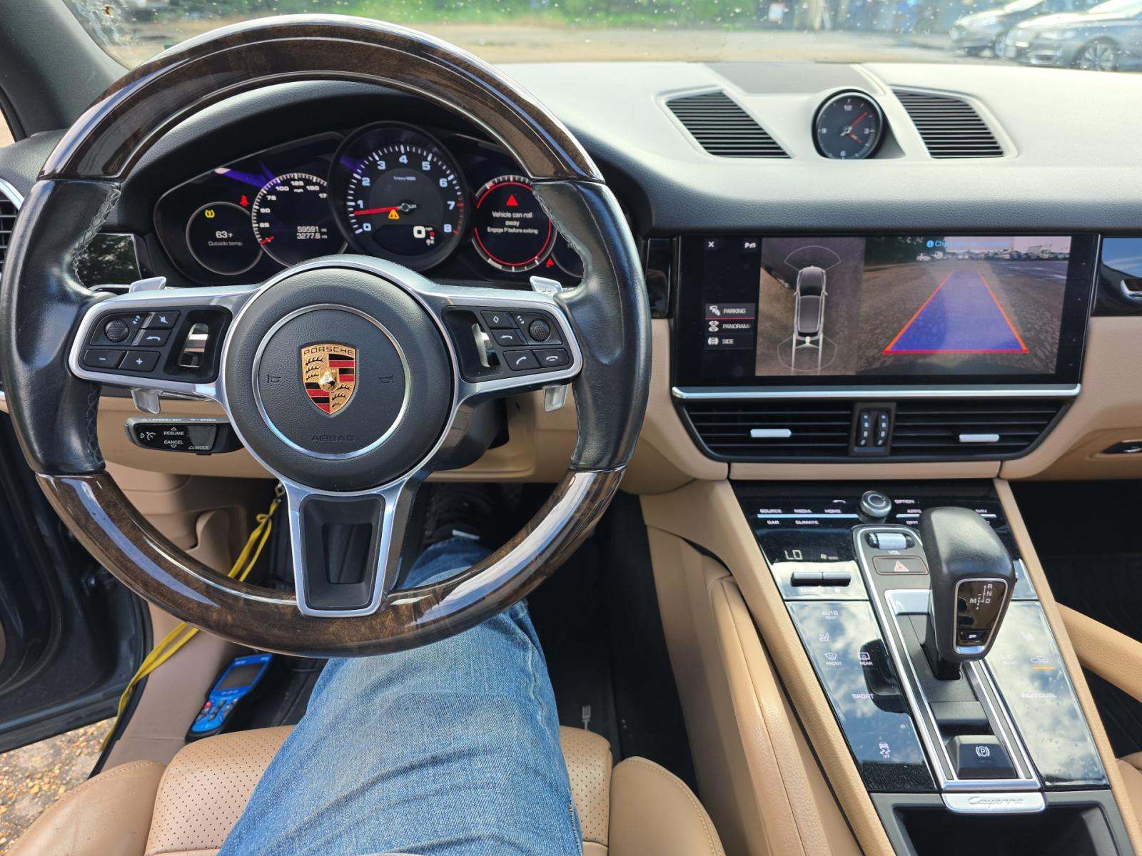 PORSCHE CAYENNE - 10